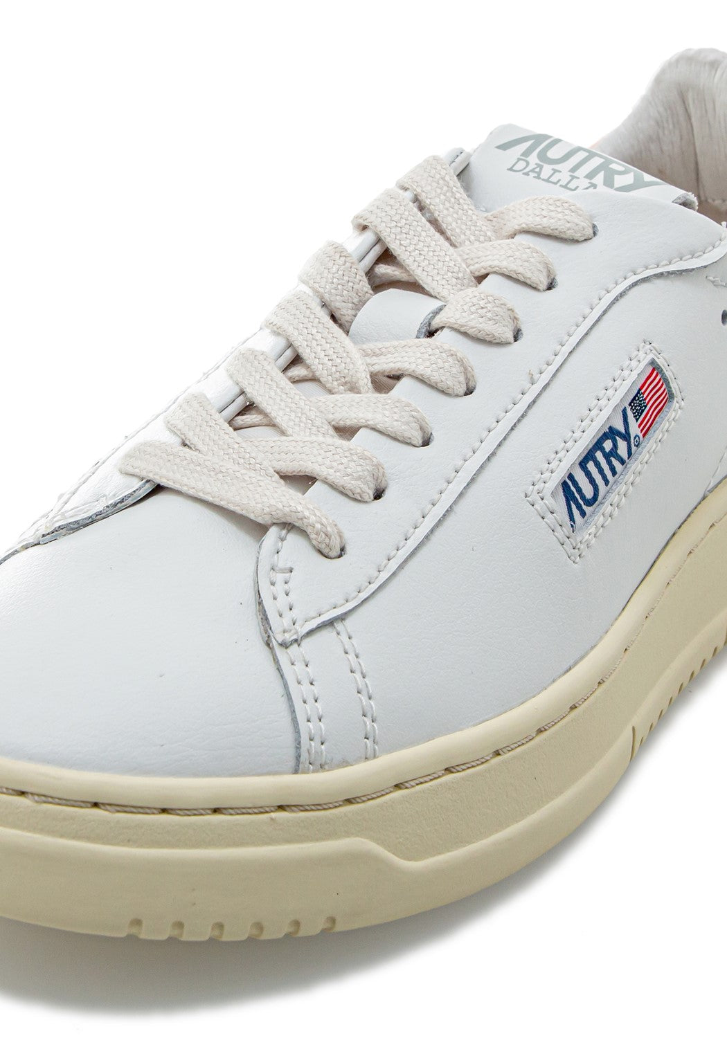 Autry 01 Low Wmn Leather/Leather wht/pin | Bildmaterial bereitgestellt von SHOES.PLEASE.