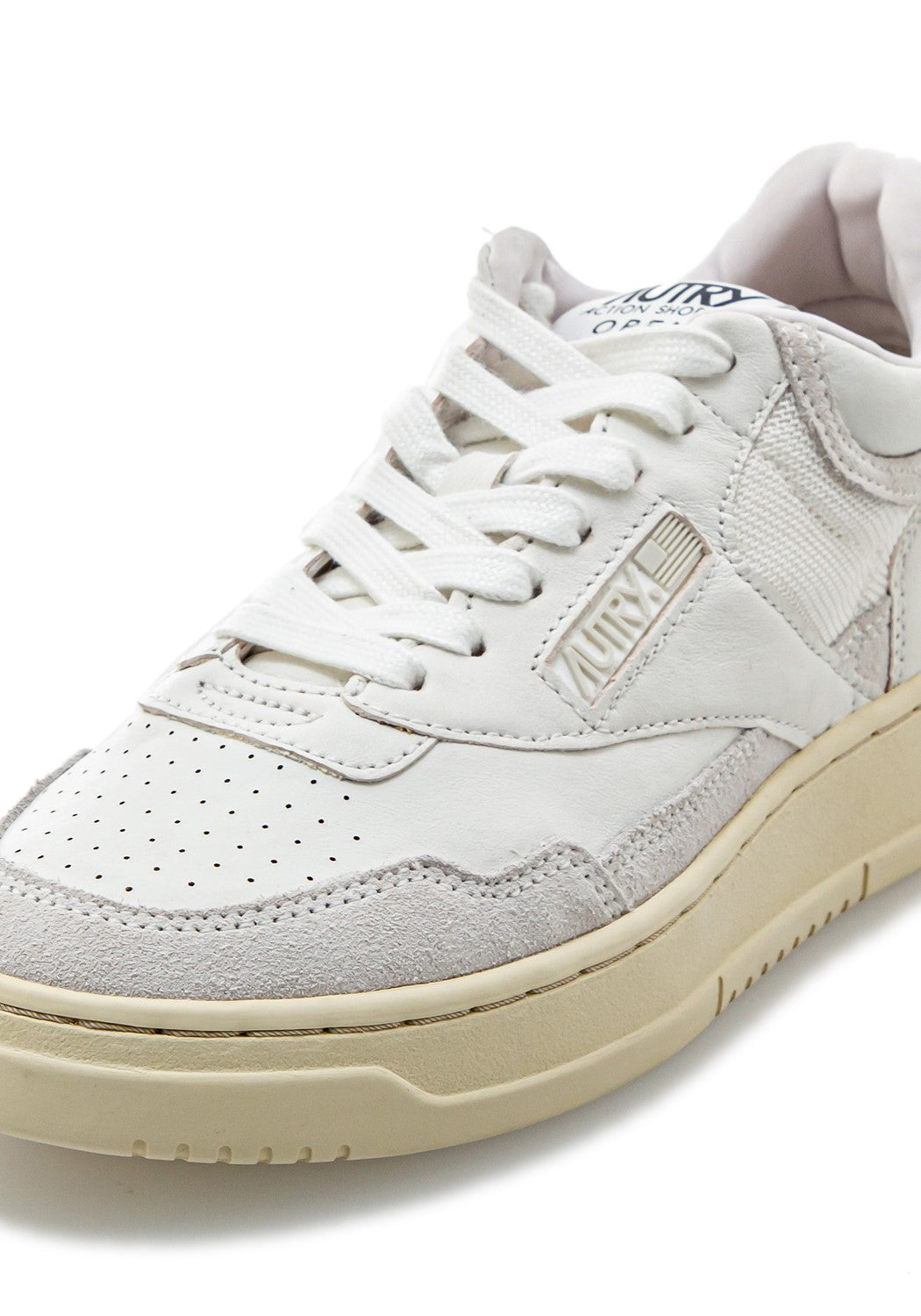 Autry Mid Wmn Open all white | Bildmaterial bereitgestellt von SHOES.PLEASE.