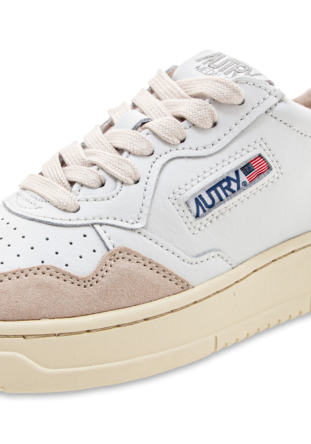 AUTRY 01 LOW WOM LEAT/SUEDE white/orange | Bildmaterial bereitgestellt von SHOES.PLEASE.