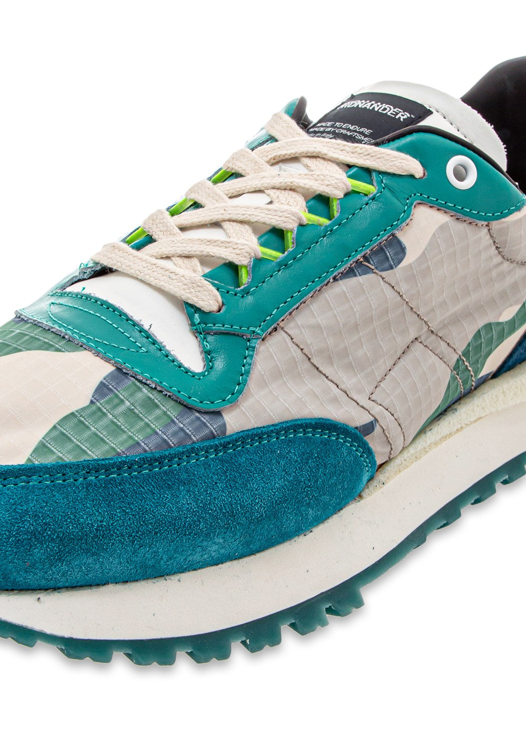 TENKEI Slip On pine/blue camo | Bildmaterial bereitgestellt von SHOES.PLEASE.