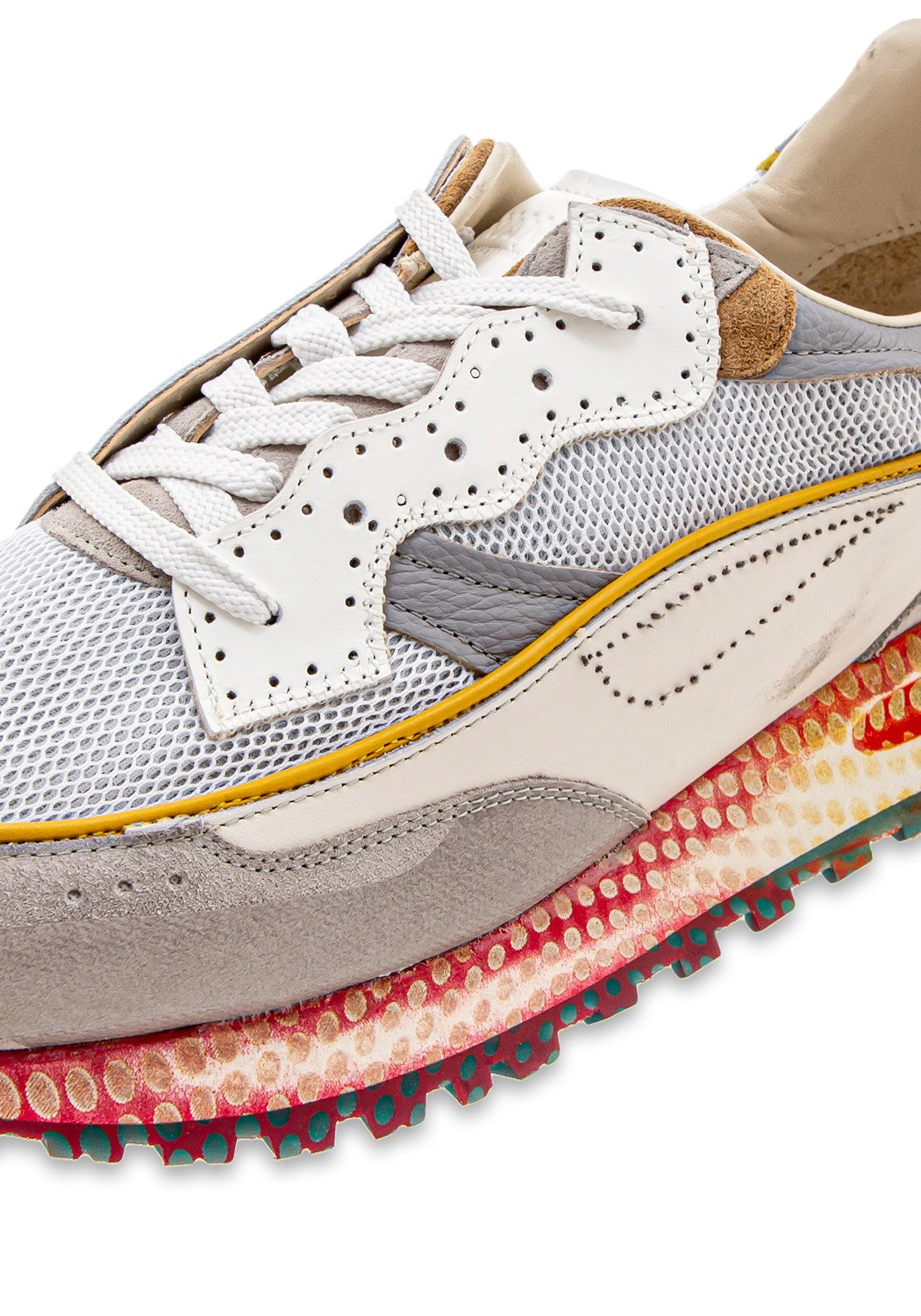 Threedome. Zero M sand dollar/macaron | Bildmaterial bereitgestellt von SHOES.PLEASE.