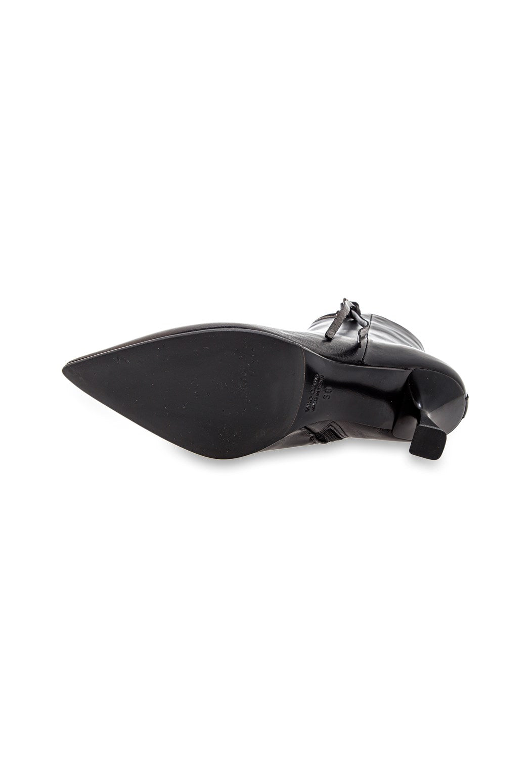TM8758A-0030-0001 nero | Bildmaterial bereitgestellt von SHOES.PLEASE.
