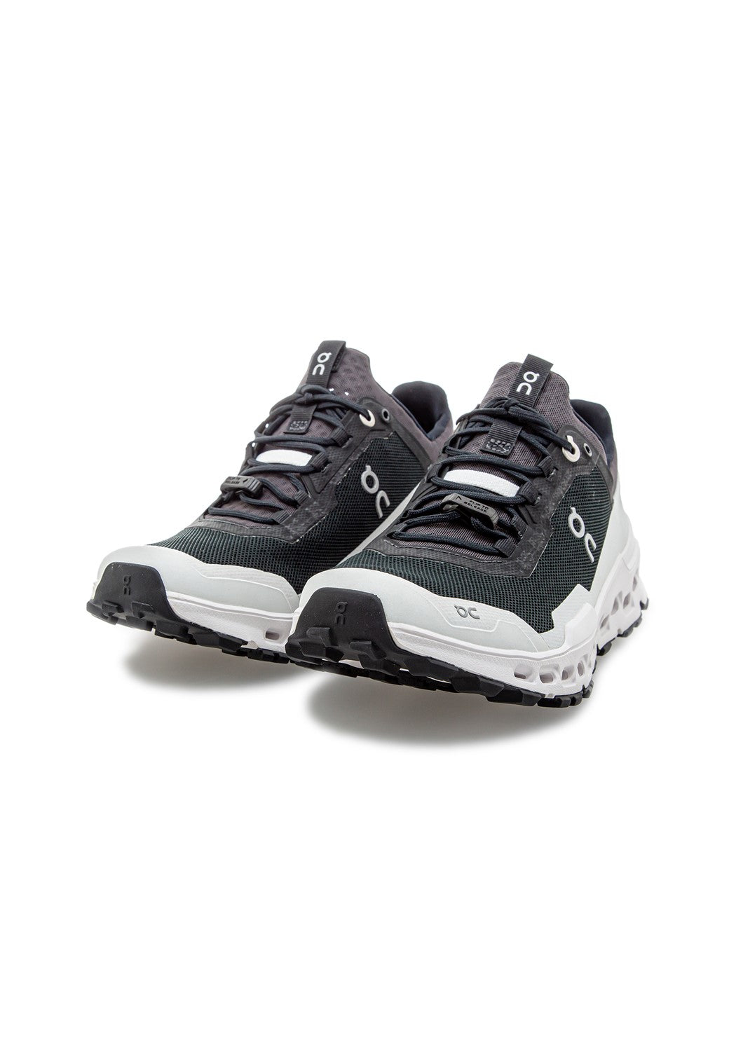 44.99538 W Cloudultra black/white | Bildmaterial bereitgestellt von SHOES.PLEASE.