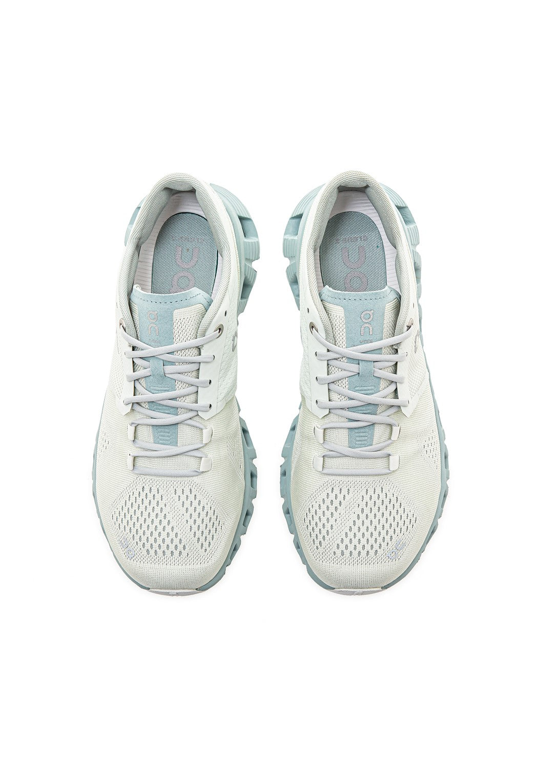 40.99036 W Cloud X aloe/surf | Bildmaterial bereitgestellt von SHOES.PLEASE.