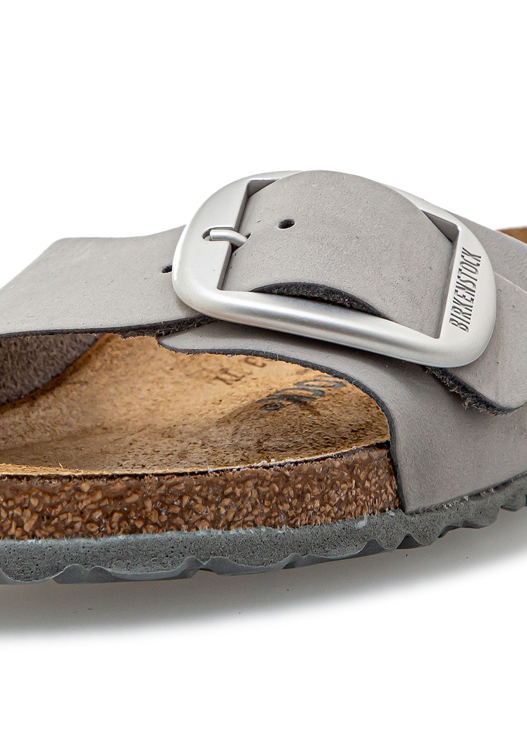 Madrid Big Buckle NU dove grey | Bildmaterial bereitgestellt von SHOES.PLEASE.