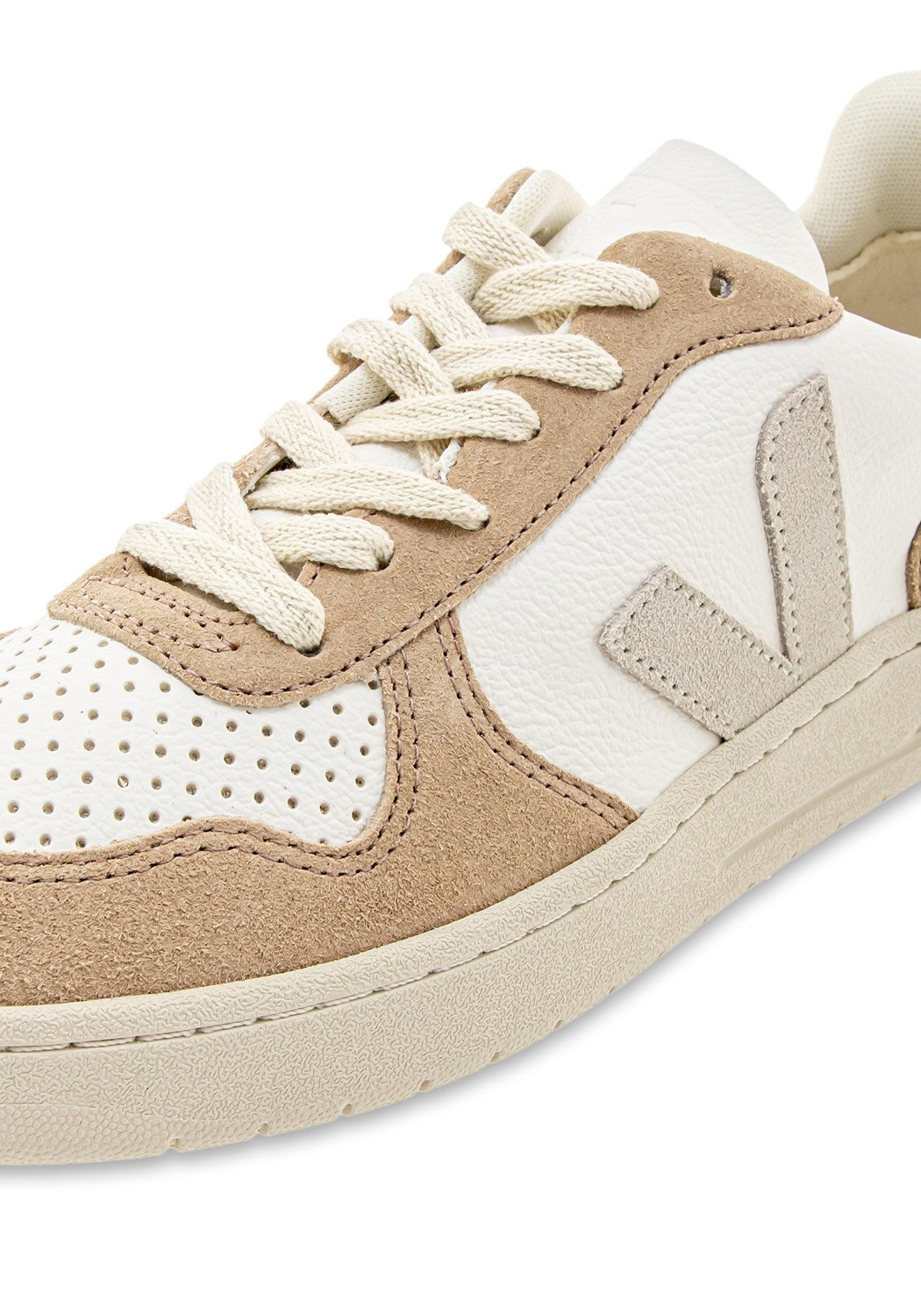 V-10 Chfree extra-white_nat_sahara | Bildmaterial bereitgestellt von SHOES.PLEASE.