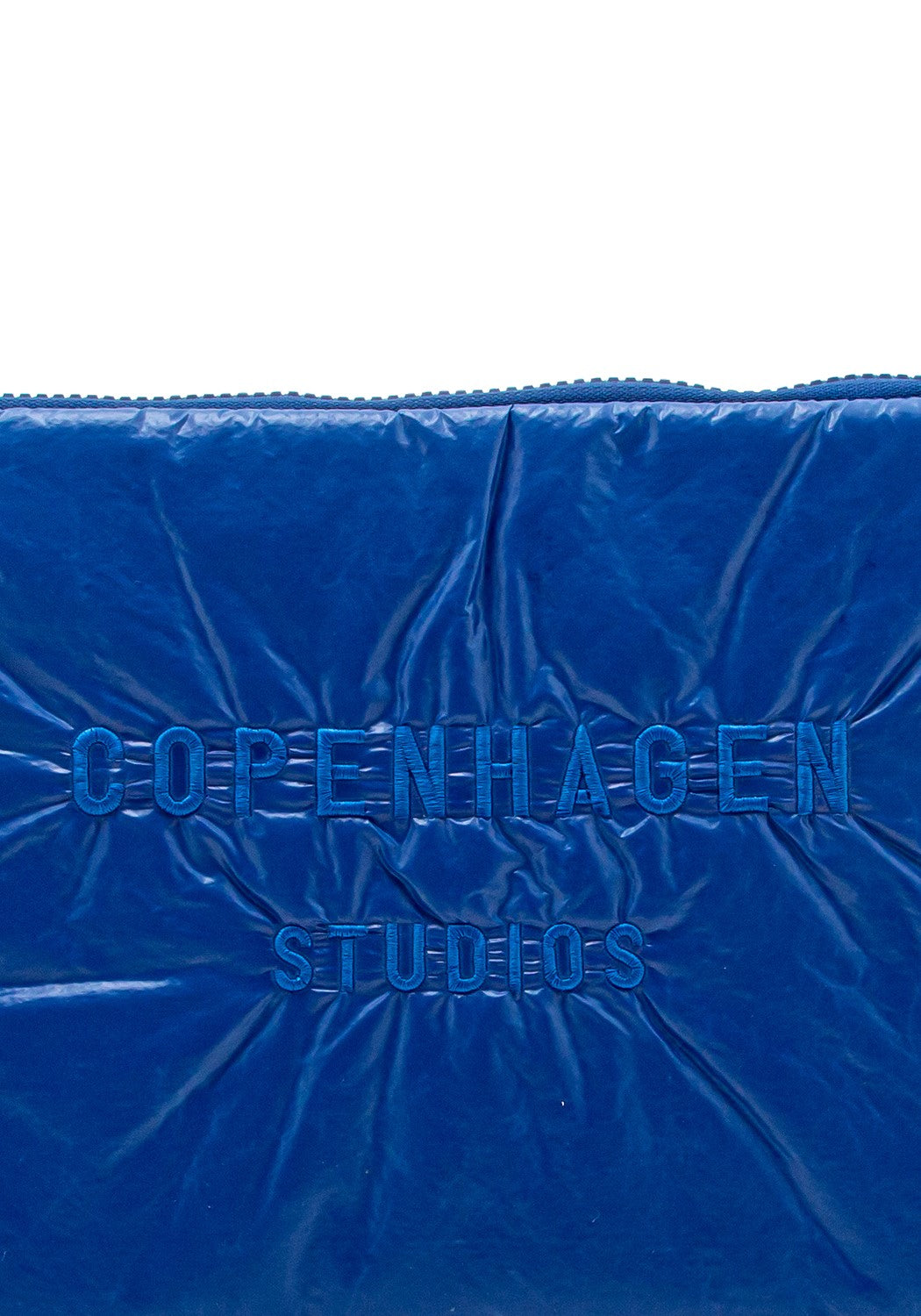 CPH Pouch 2 Big Recycled Nylon royal blu | Bildmaterial bereitgestellt von SHOES.PLEASE.