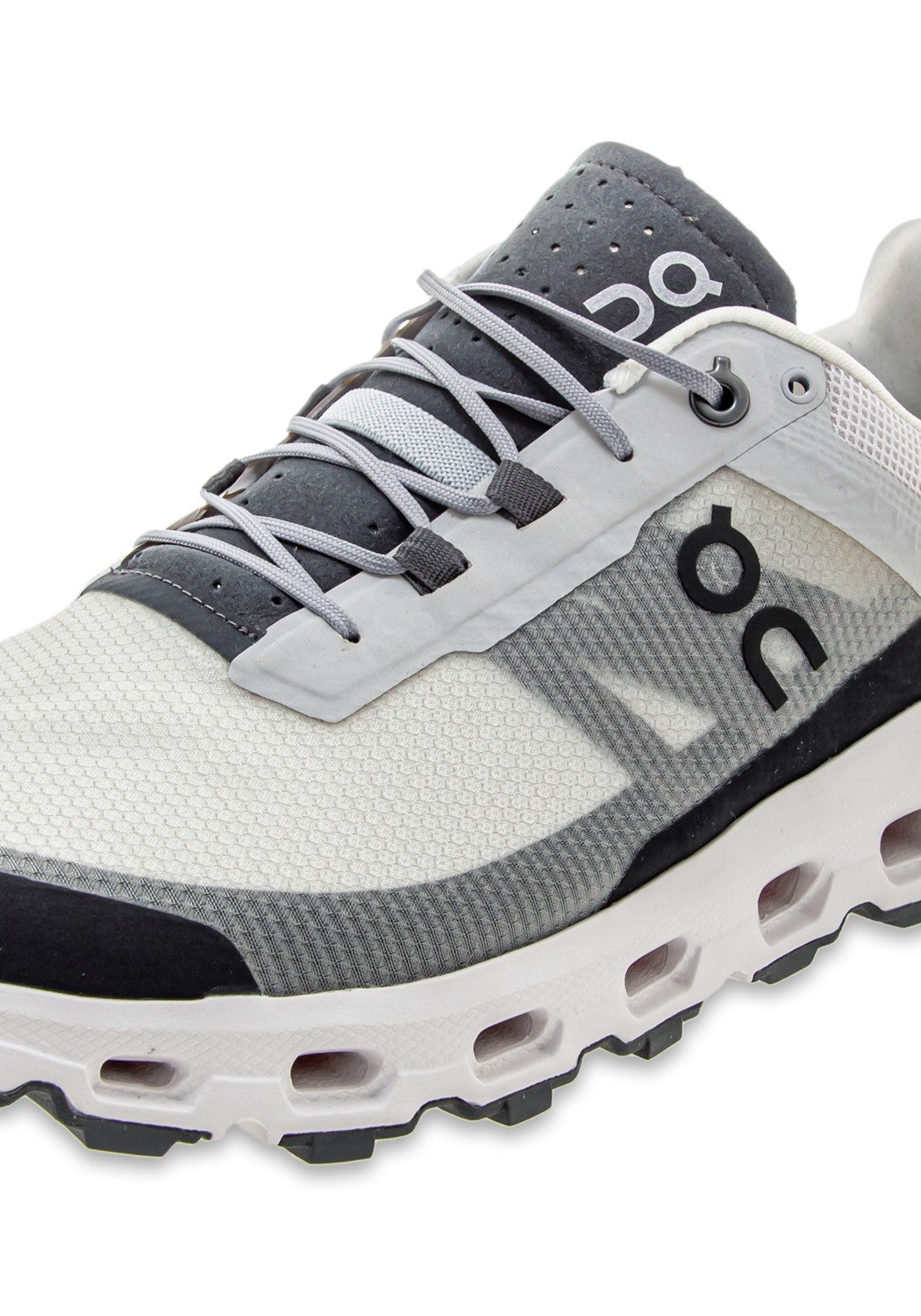 64.99059 M Cloudvista glacier/black | Bildmaterial bereitgestellt von SHOES.PLEASE.