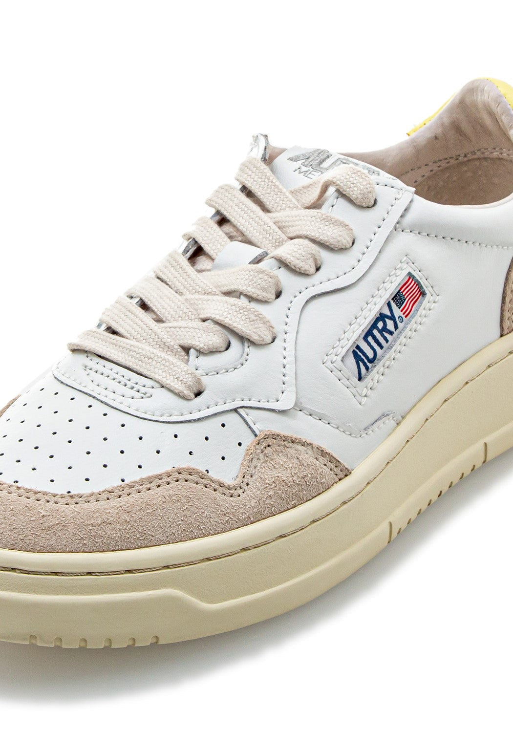 Autry 01 Low Wmn Leather/Suede wht/iris | Bildmaterial bereitgestellt von SHOES.PLEASE.