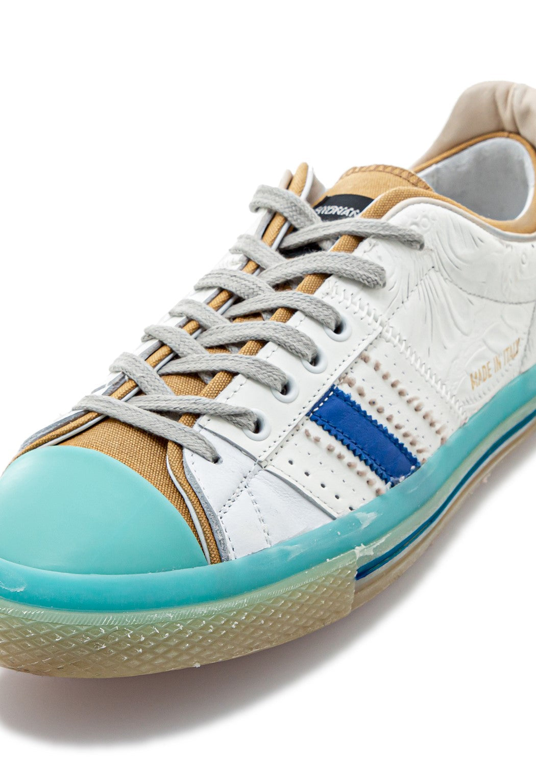 Starless Low Gemu Edition white/khaki | Bildmaterial bereitgestellt von SHOES.PLEASE.