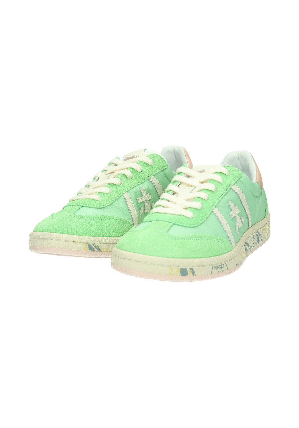 BONNIE D VAR 6769 | Bildmaterial bereitgestellt von SHOES.PLEASE.