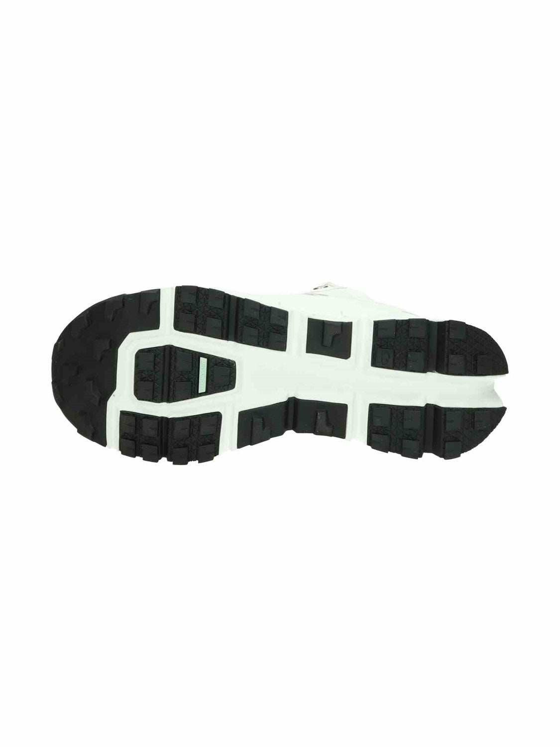 3WD30282415 W Cloudultra 2 undyded/wht | Bildmaterial bereitgestellt von SHOES.PLEASE.