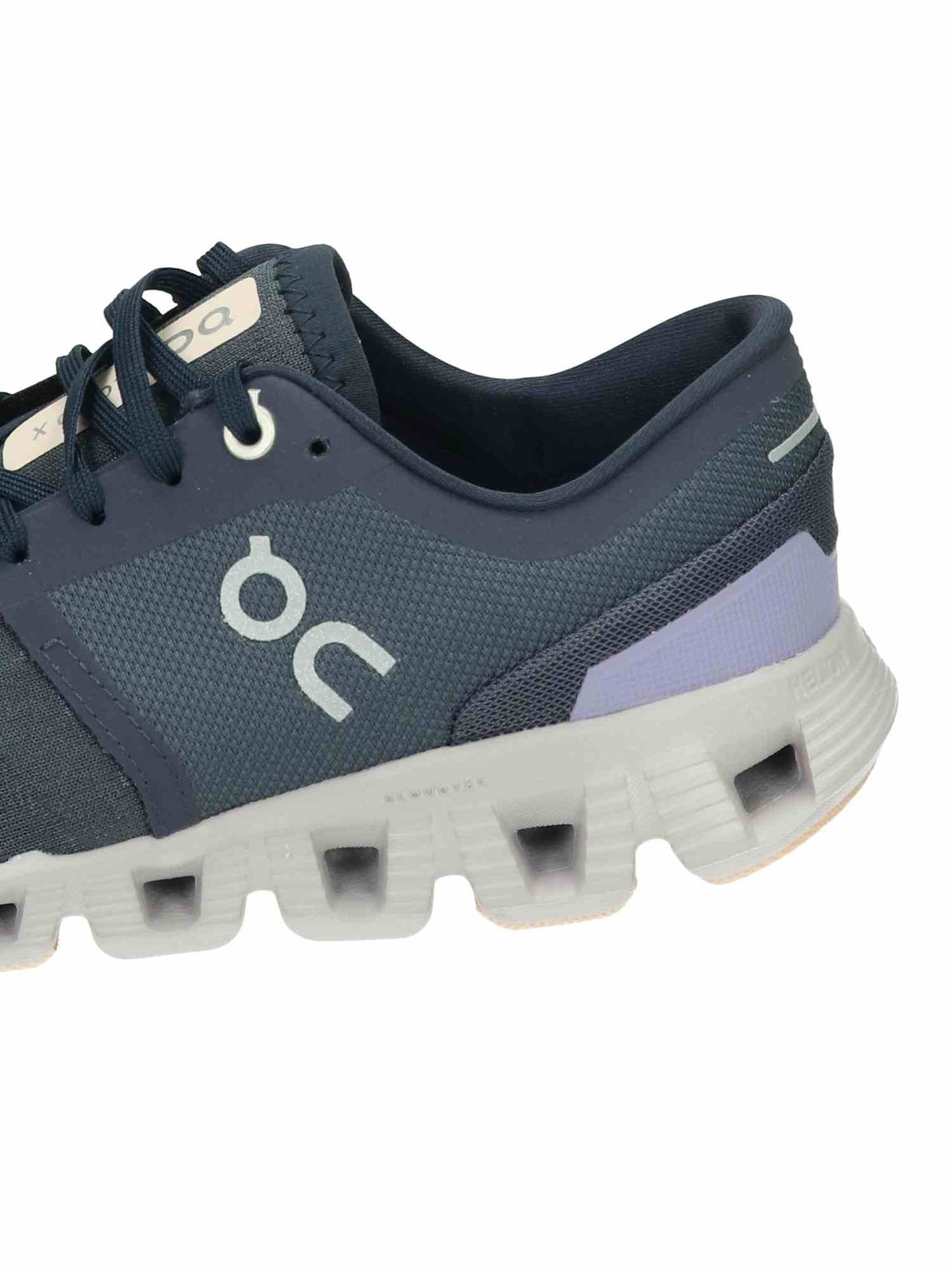 60.98097 W Cloud X 3 iron/fade | Bildmaterial bereitgestellt von SHOES.PLEASE.