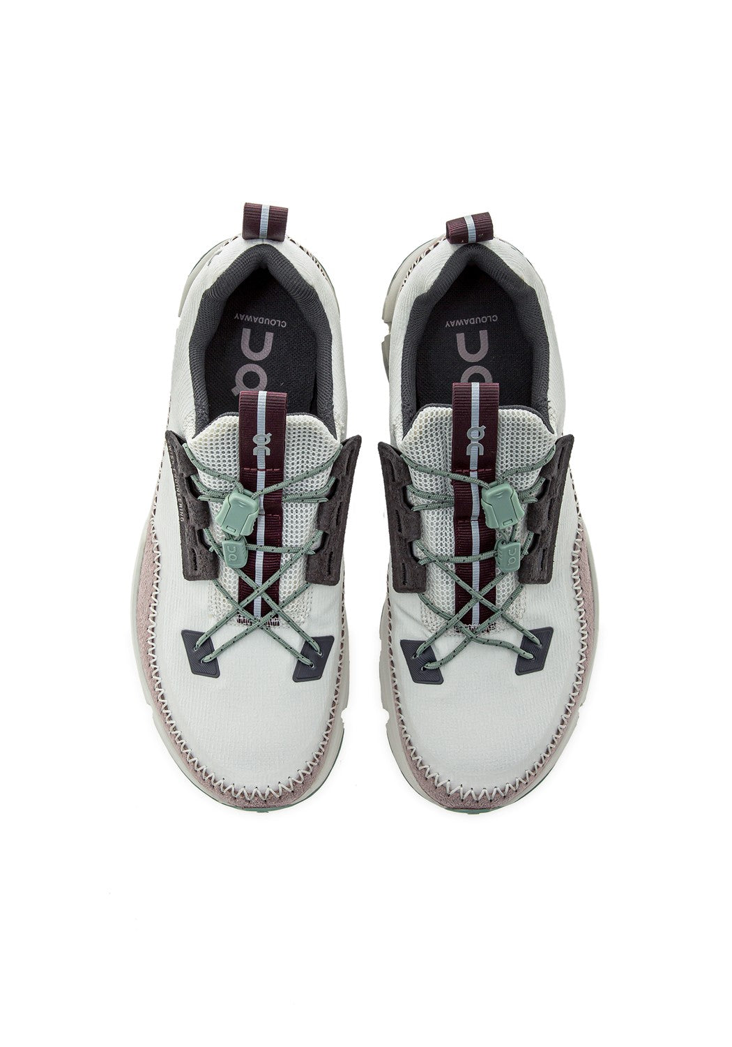49.98469 W Cloudaway ice/moss | Bildmaterial bereitgestellt von SHOES.PLEASE.