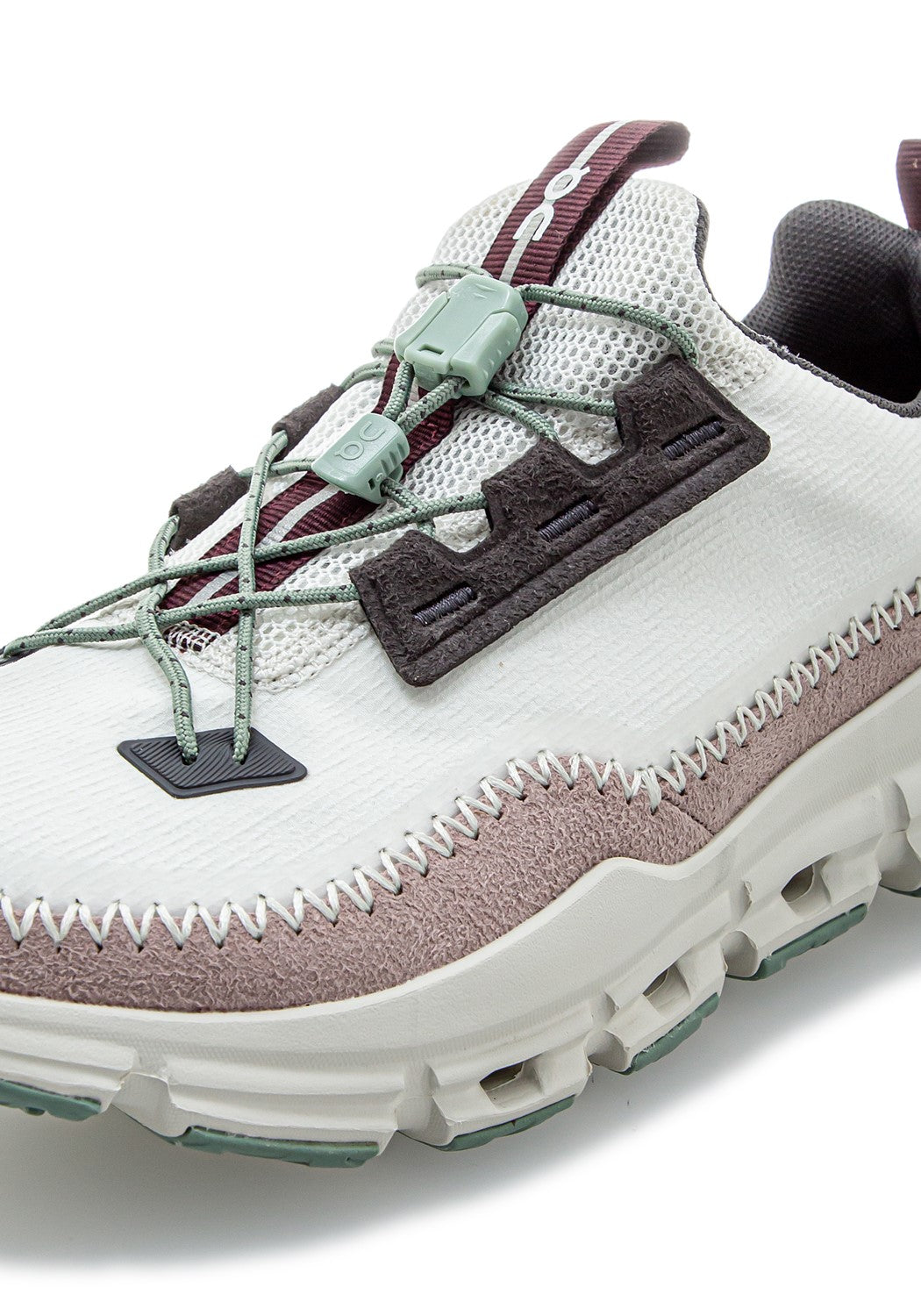 49.98469 W Cloudaway ice/moss | Bildmaterial bereitgestellt von SHOES.PLEASE.
