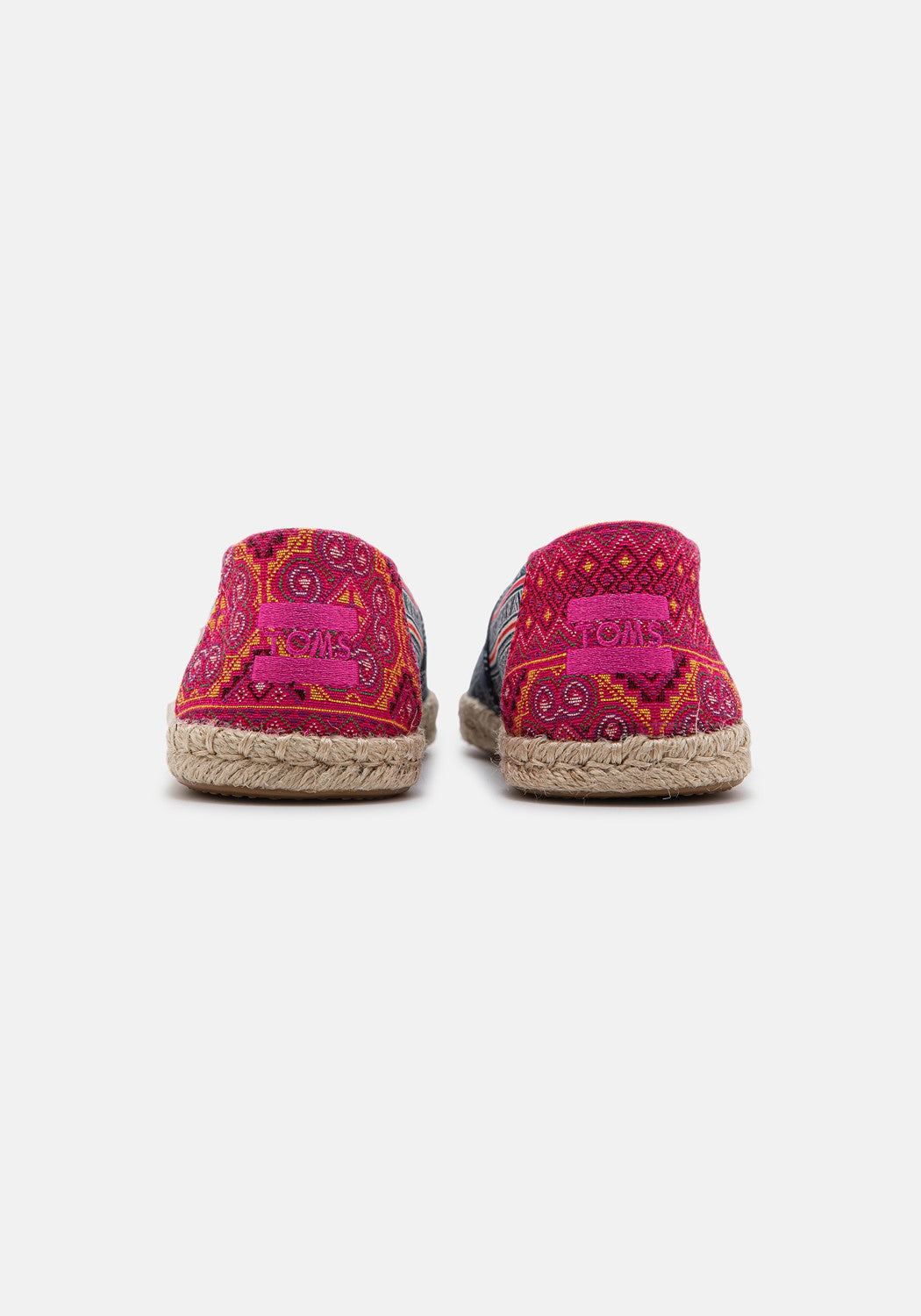 10016263 WM Hmong PRT indigo floral | Bildmaterial bereitgestellt von SHOES.PLEASE.