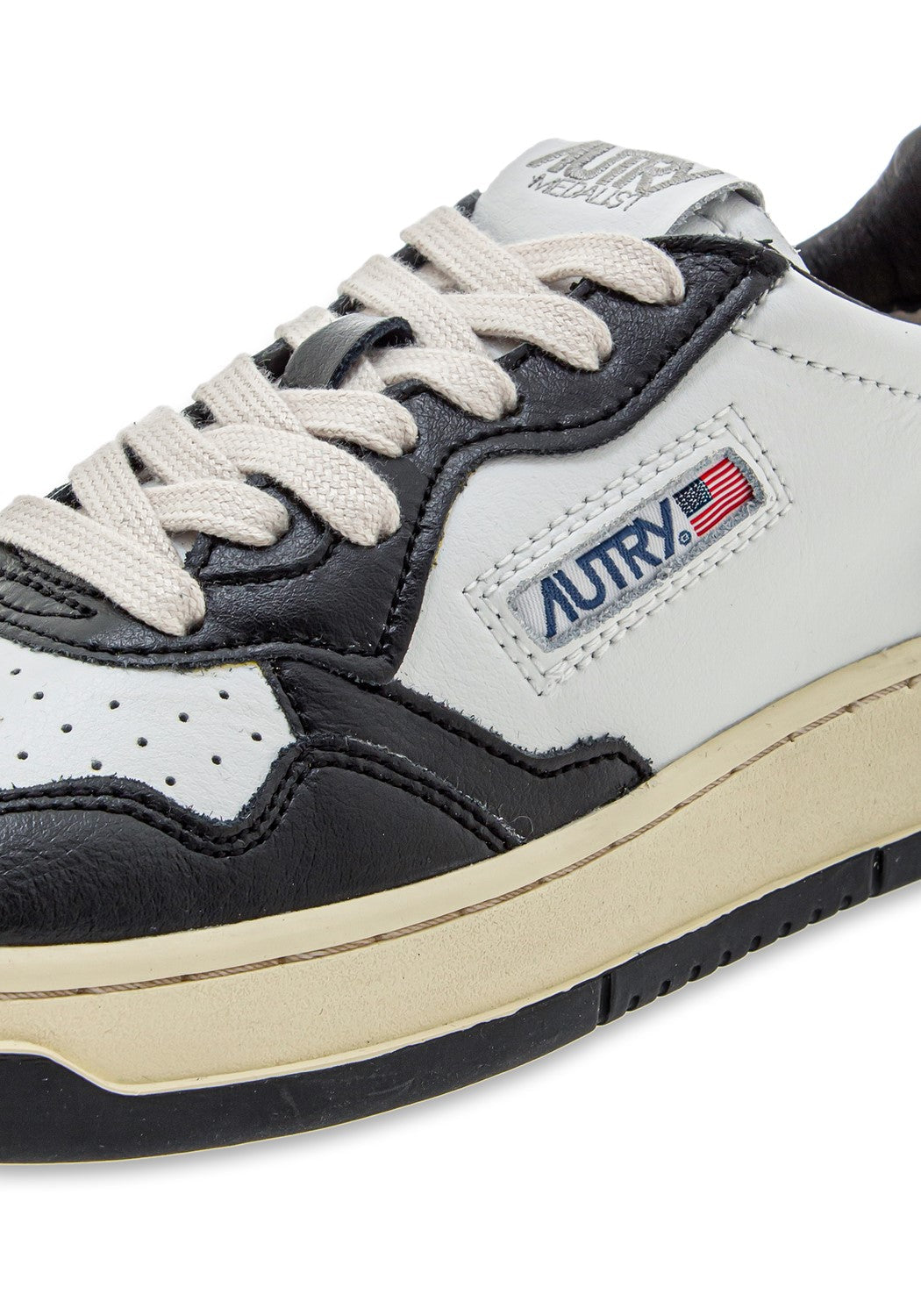 AUTRY 01 LOW WOM LEAT/LEAT black | Bildmaterial bereitgestellt von SHOES.PLEASE.