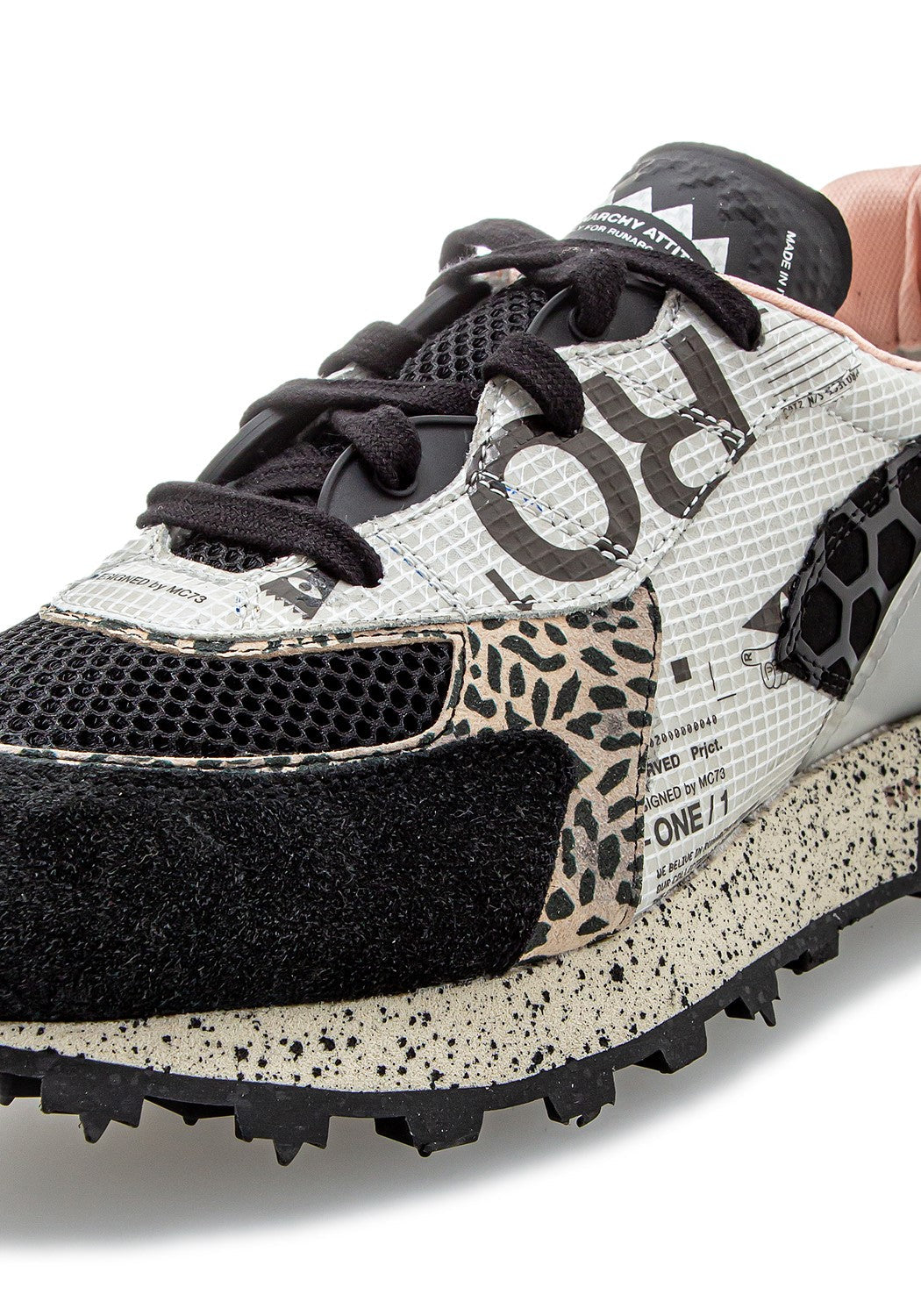 Bodrum RO-1 emo | Bildmaterial bereitgestellt von SHOES.PLEASE.