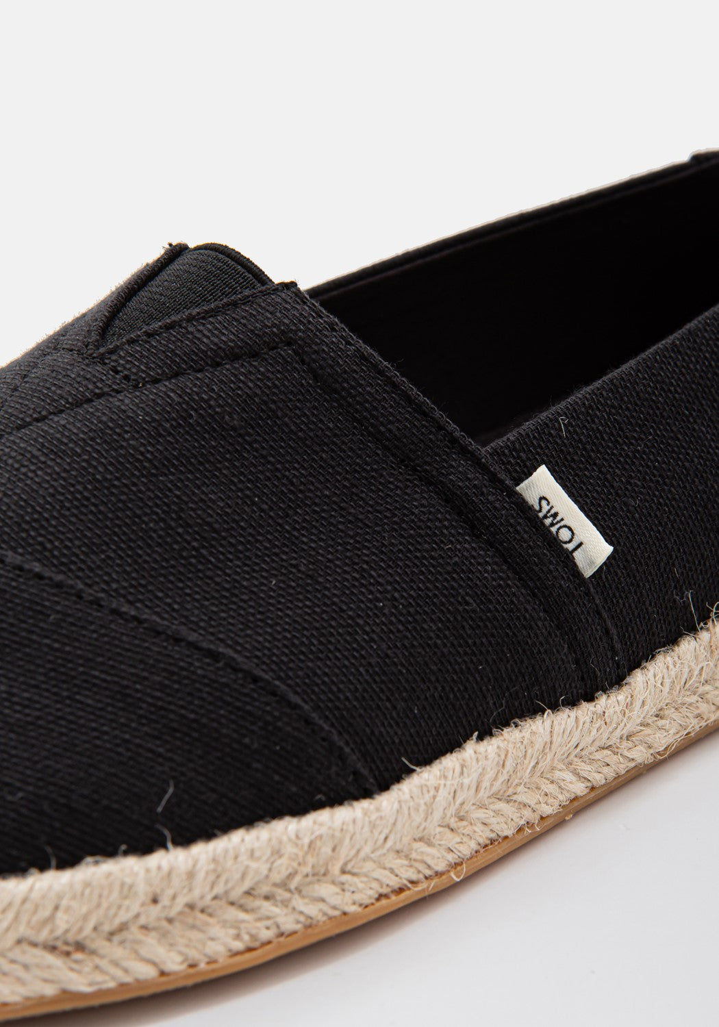 10016271 MN Woven Slubby black | Bildmaterial bereitgestellt von SHOES.PLEASE.