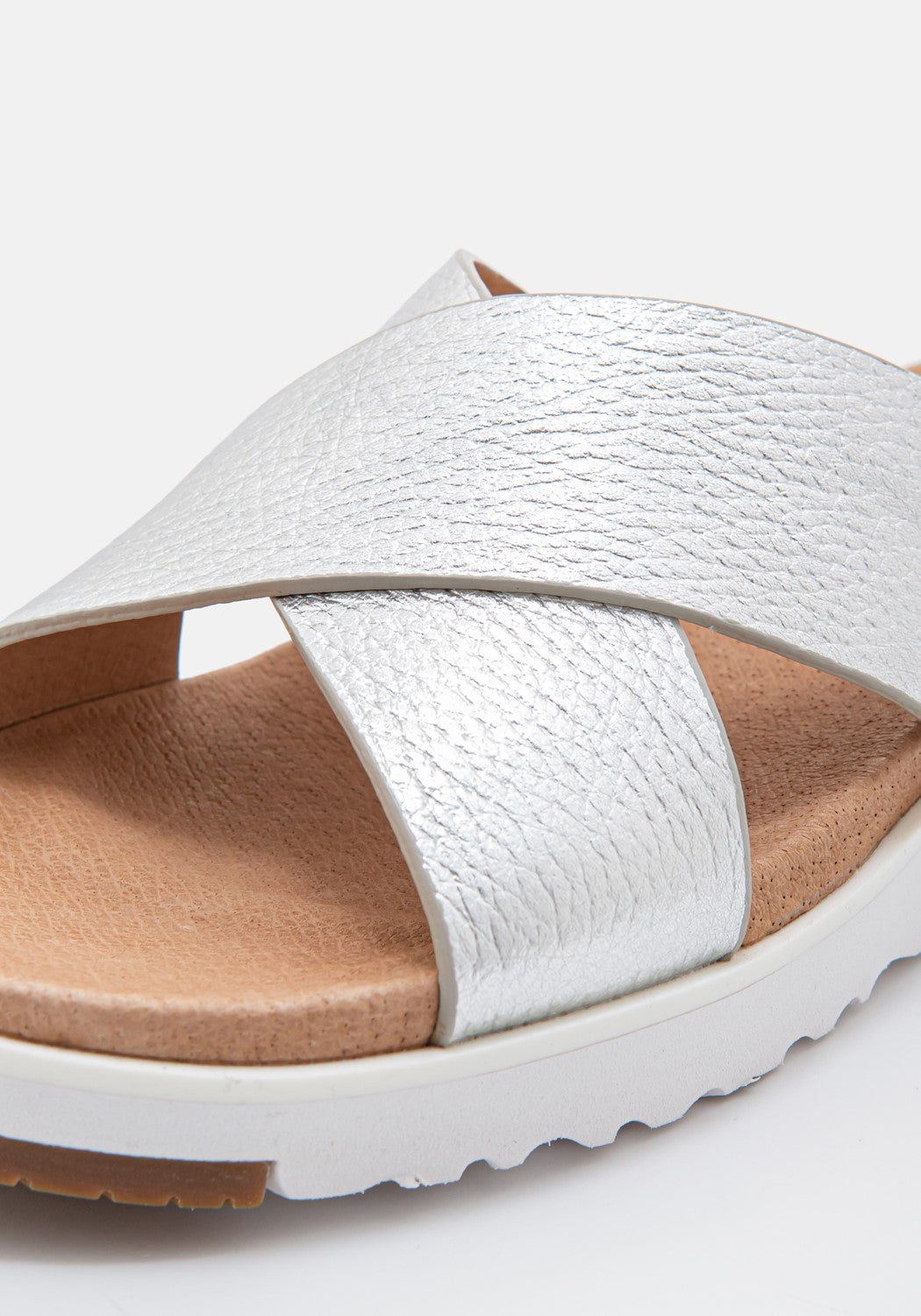 Kari metallic silver | Bildmaterial bereitgestellt von SHOES.PLEASE.