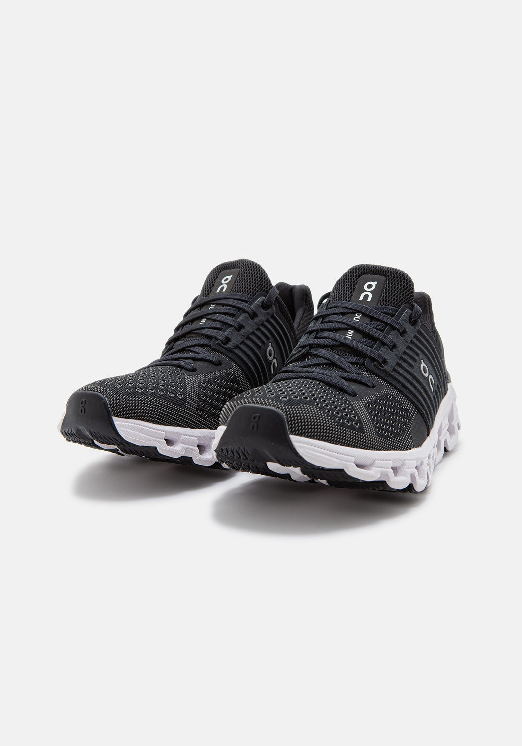 41.99581 W Cloudswift black/rock | Bildmaterial bereitgestellt von SHOES.PLEASE.