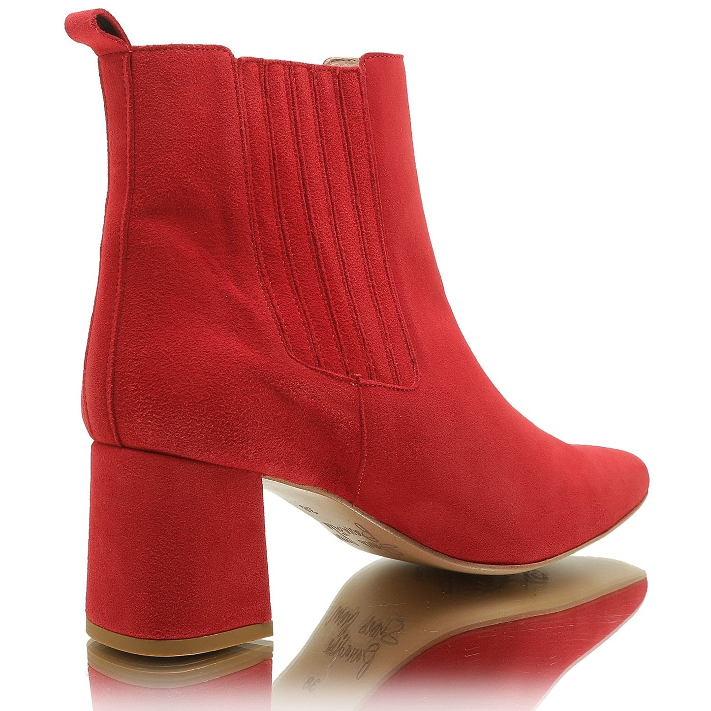 Carmen 26 red | Bildmaterial bereitgestellt von SHOES.PLEASE.