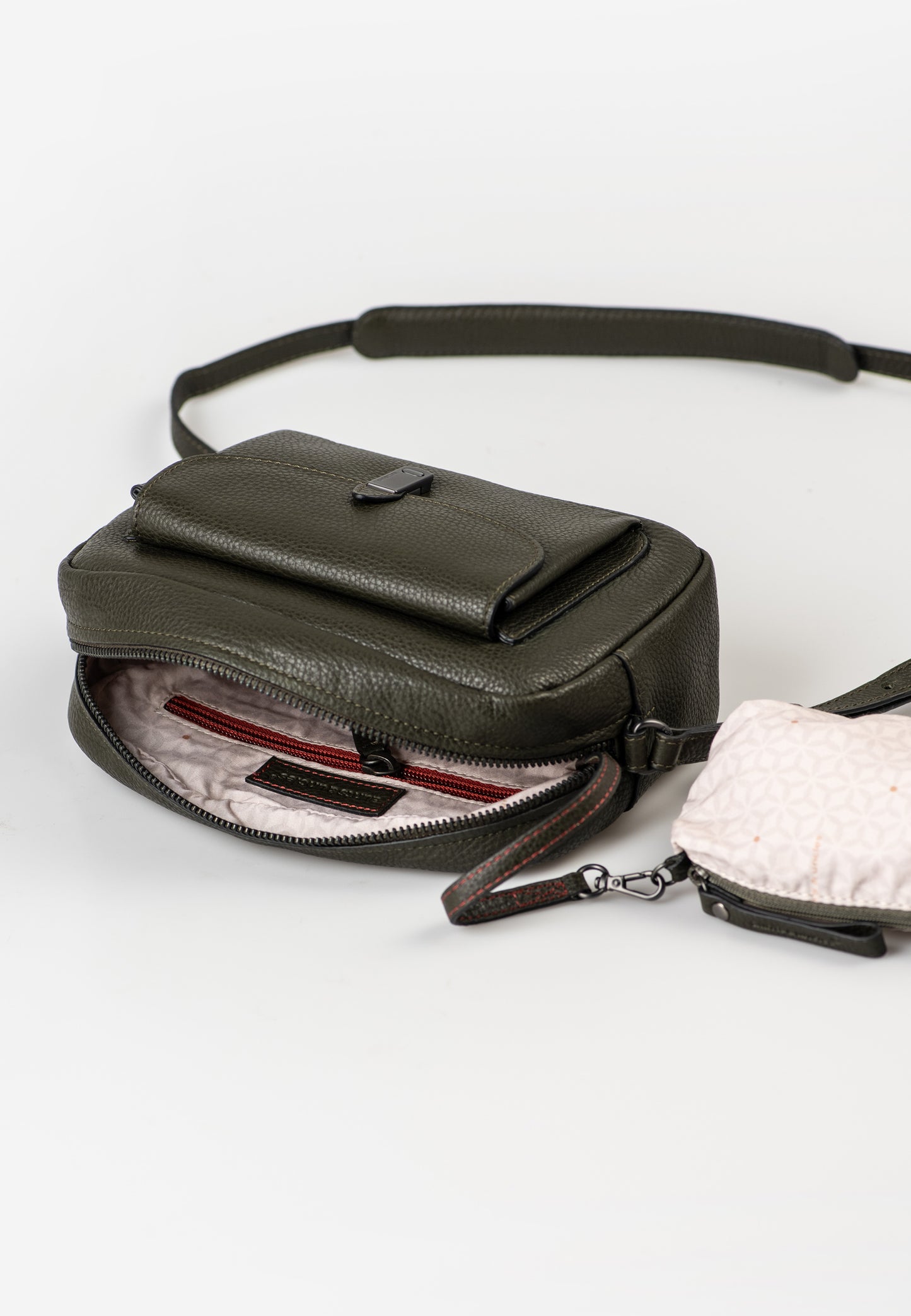 Posh Umhängetasche Philocalists ivy green | Bildmaterial bereitgestellt von SHOES.PLEASE.