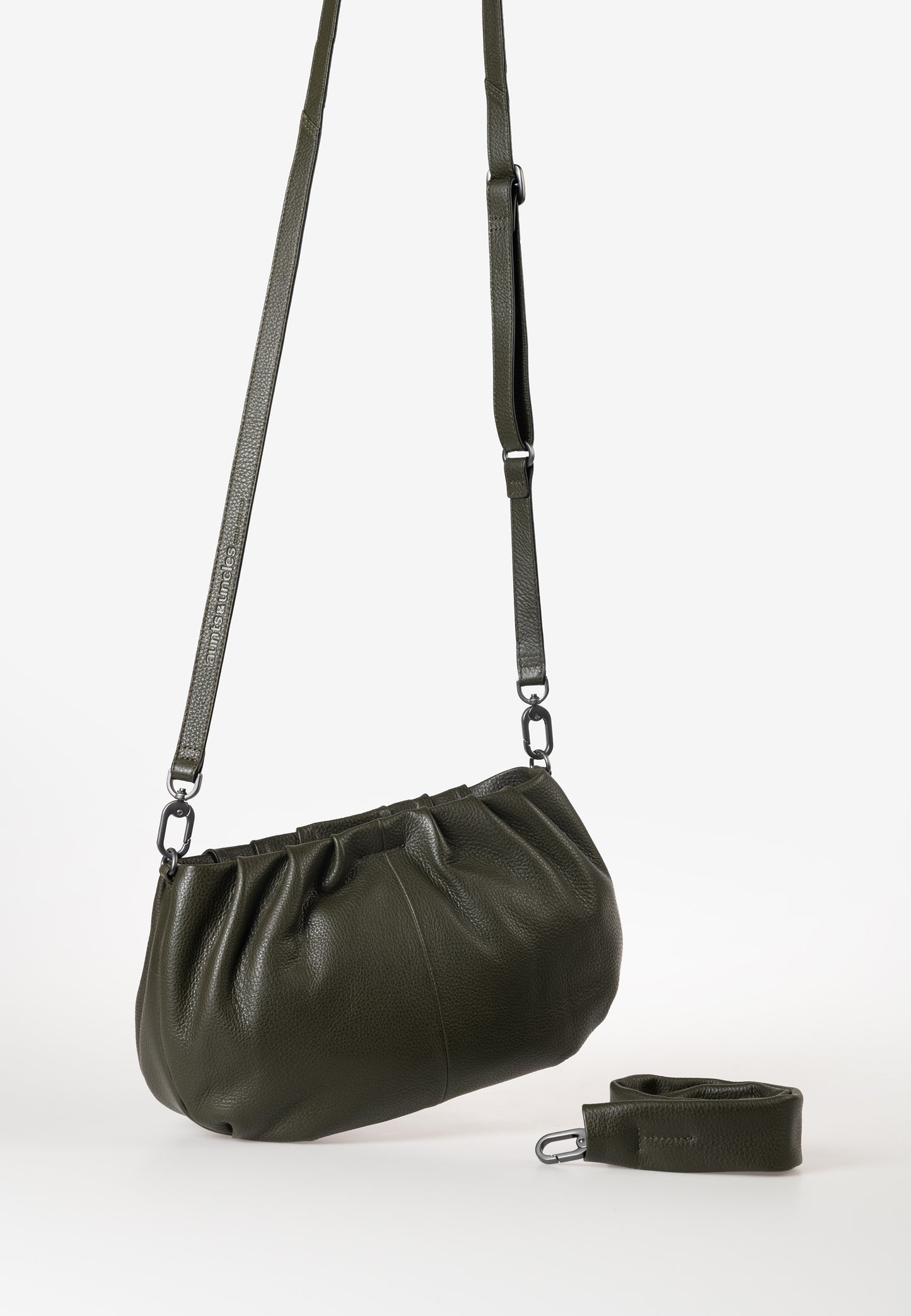 Pearl Schultertasche Philocalists ivy green | Bildmaterial bereitgestellt von SHOES.PLEASE.