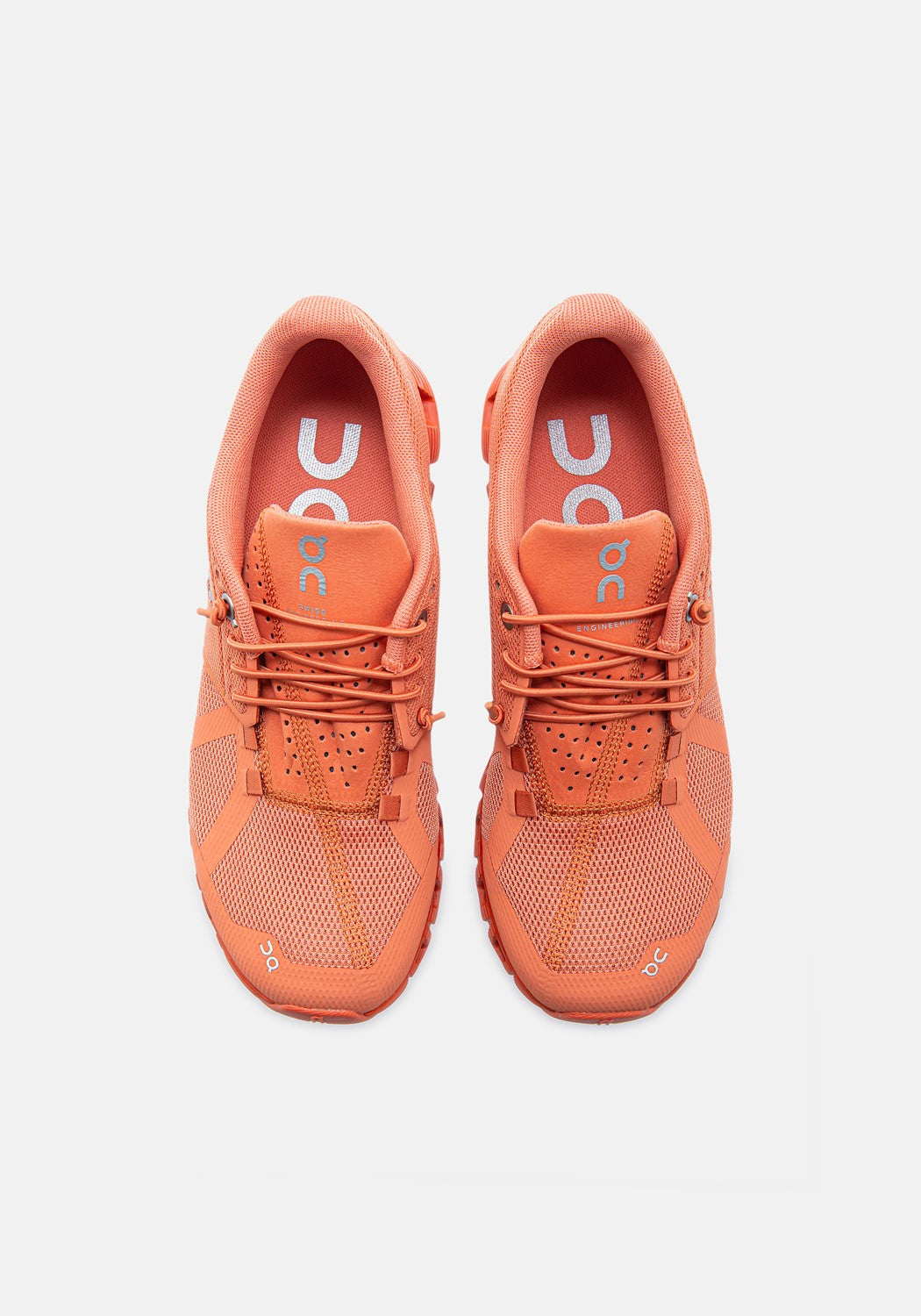 19.99516 W Cloud Monochrome flare | Bildmaterial bereitgestellt von SHOES.PLEASE.