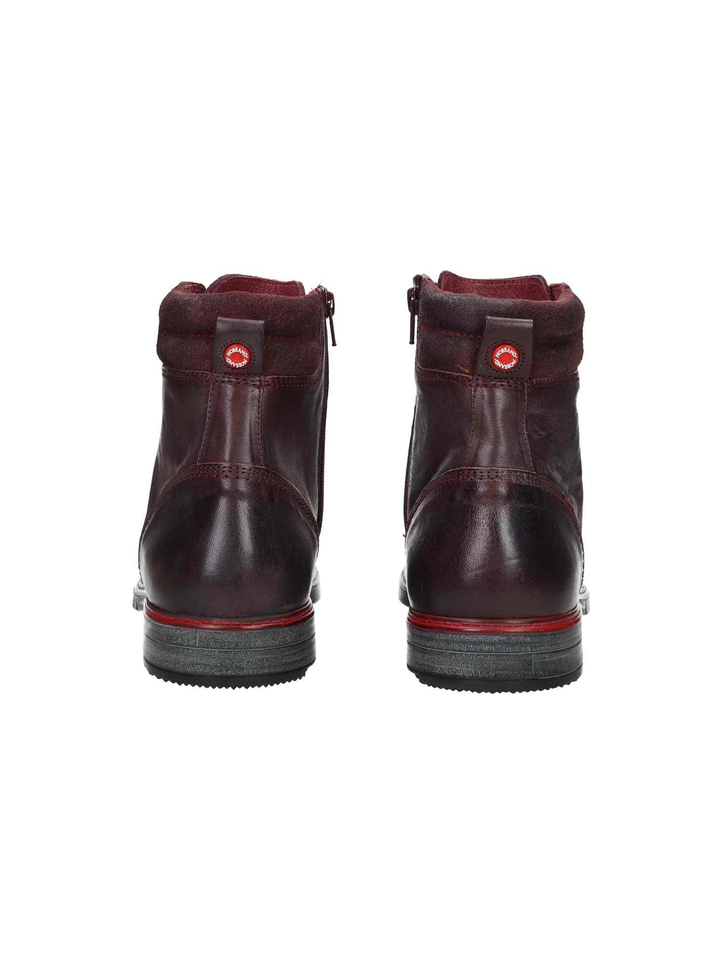 Iron 3 bordo | Bildmaterial bereitgestellt von SHOES.PLEASE.