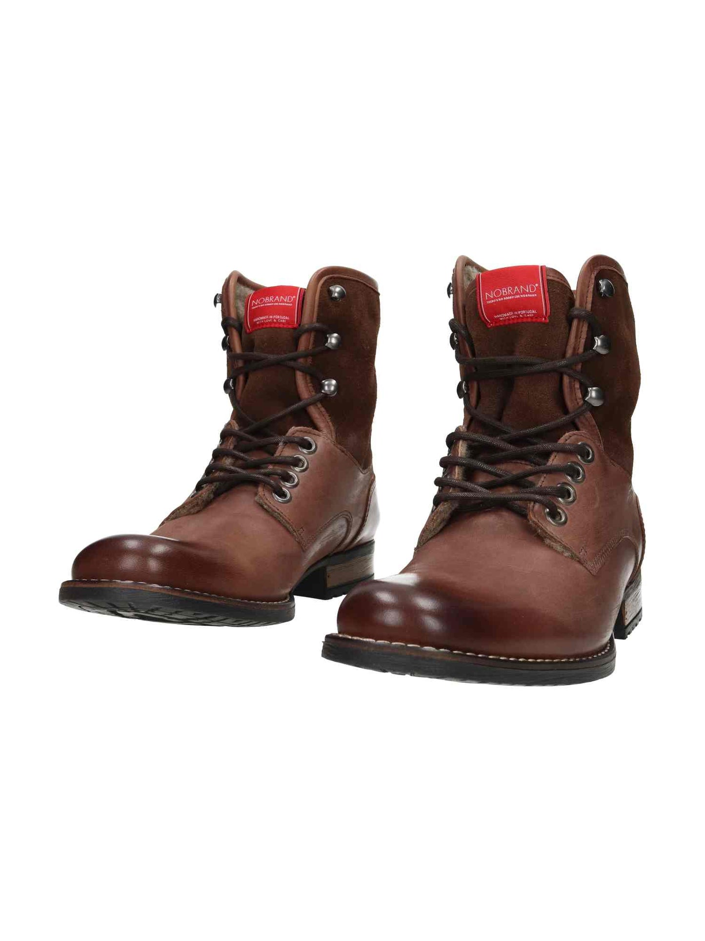 Toby brown | Bildmaterial bereitgestellt von SHOES.PLEASE.