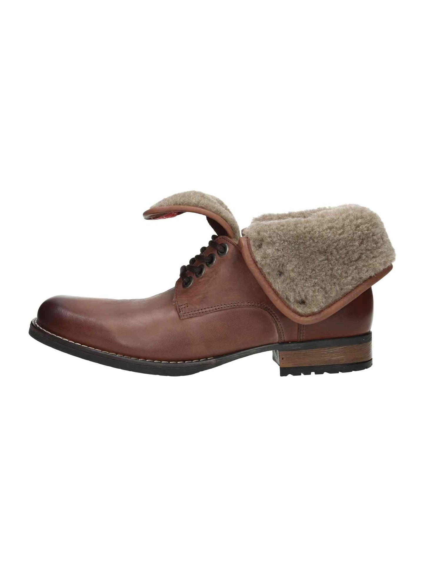 Toby brown | Bildmaterial bereitgestellt von SHOES.PLEASE.