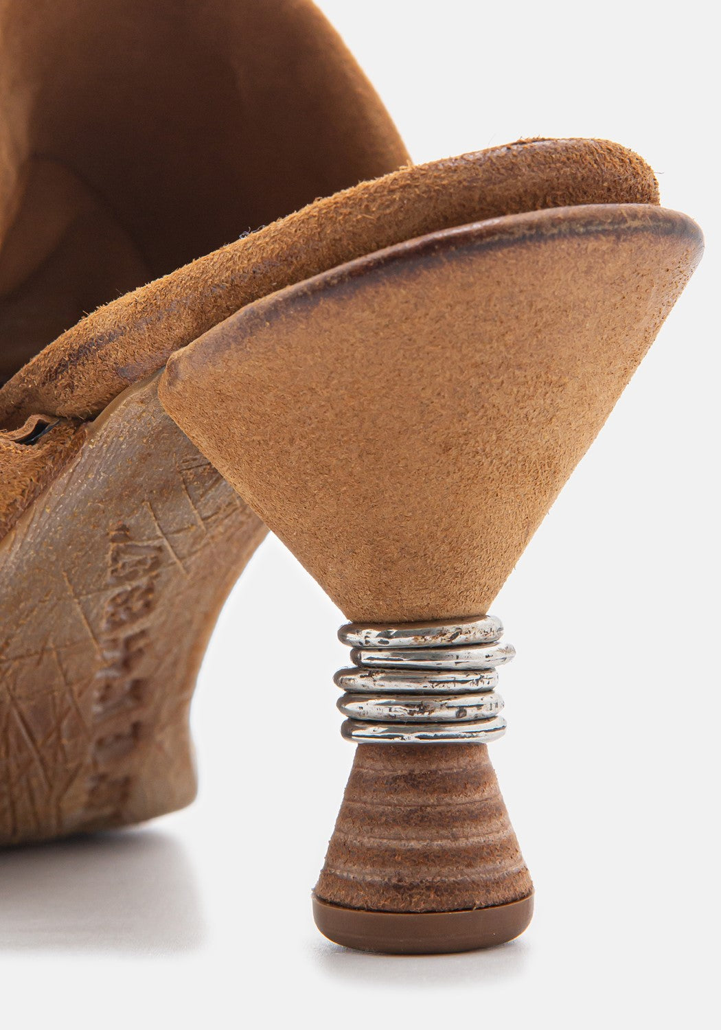 A01006-0202-6917 tiger | Bildmaterial bereitgestellt von SHOES.PLEASE.