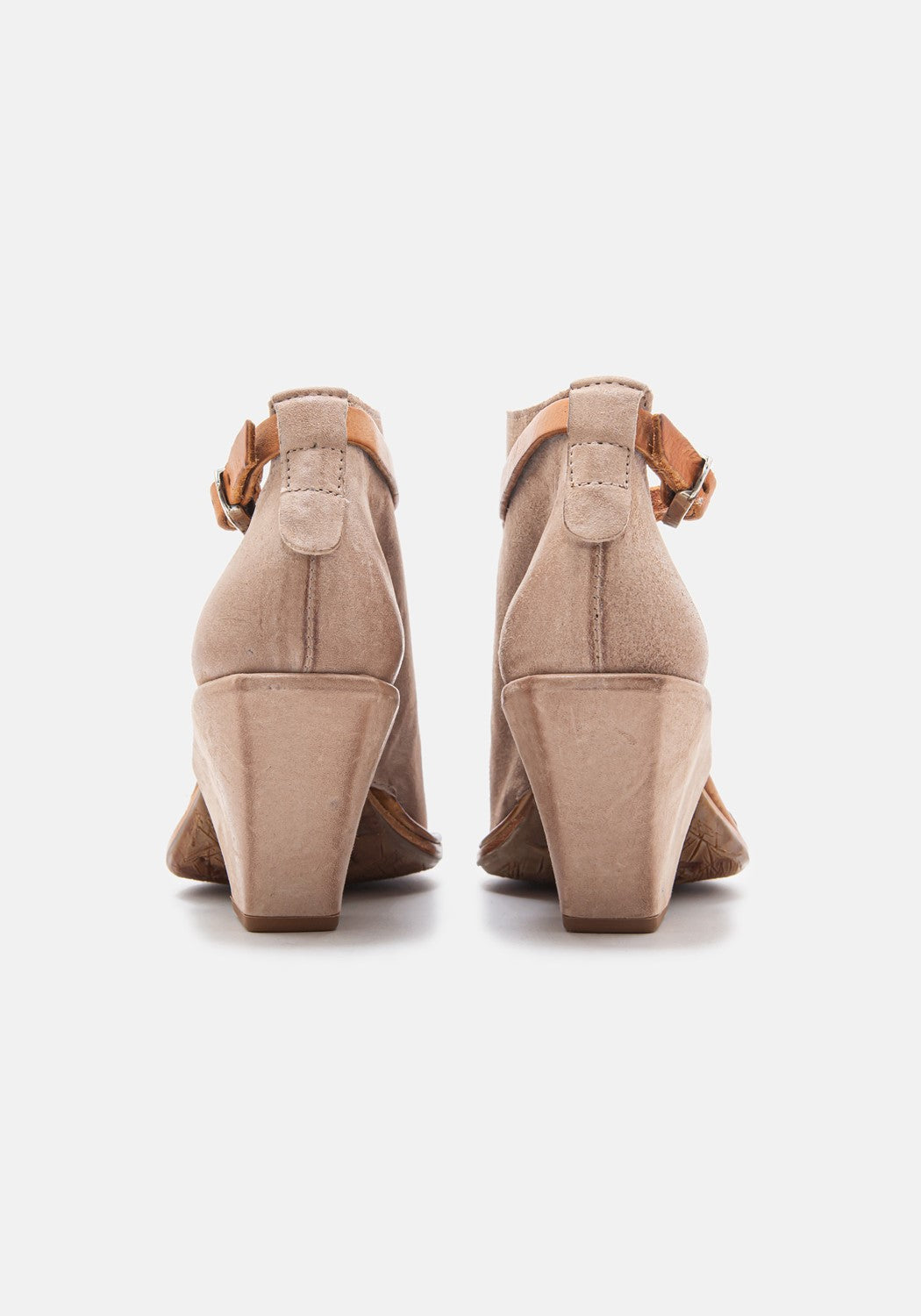 A04007-0201-0001 dust/natur | Bildmaterial bereitgestellt von SHOES.PLEASE.