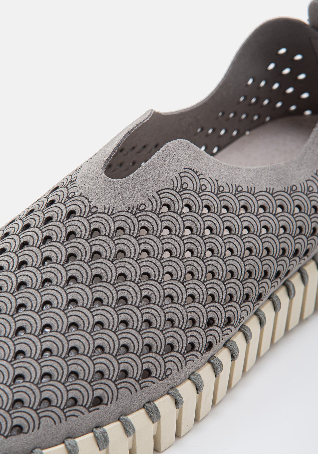 Flats Tulip grey | Bildmaterial bereitgestellt von SHOES.PLEASE.