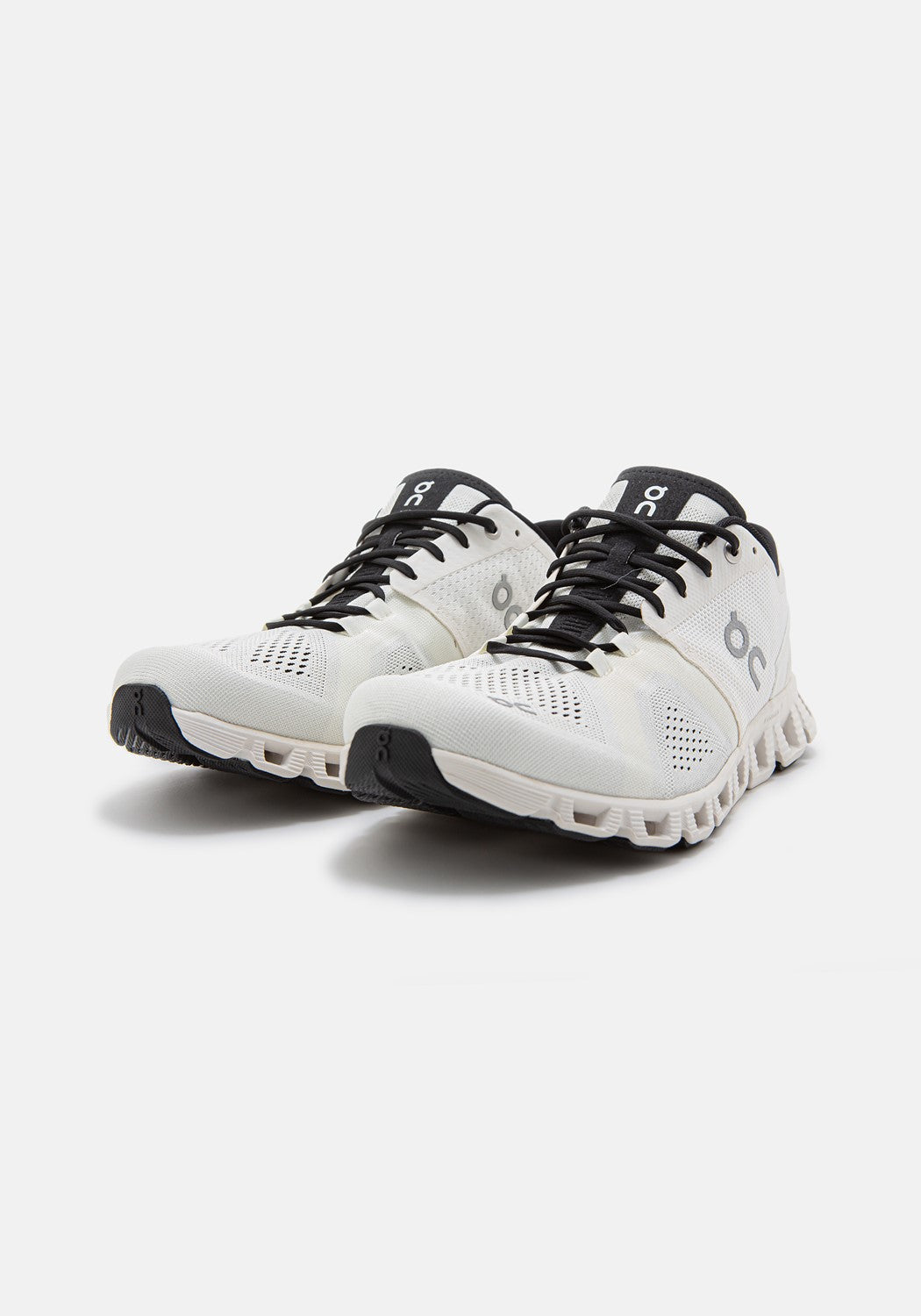 40.99707 M Cloud X white/black | Bildmaterial bereitgestellt von SHOES.PLEASE.