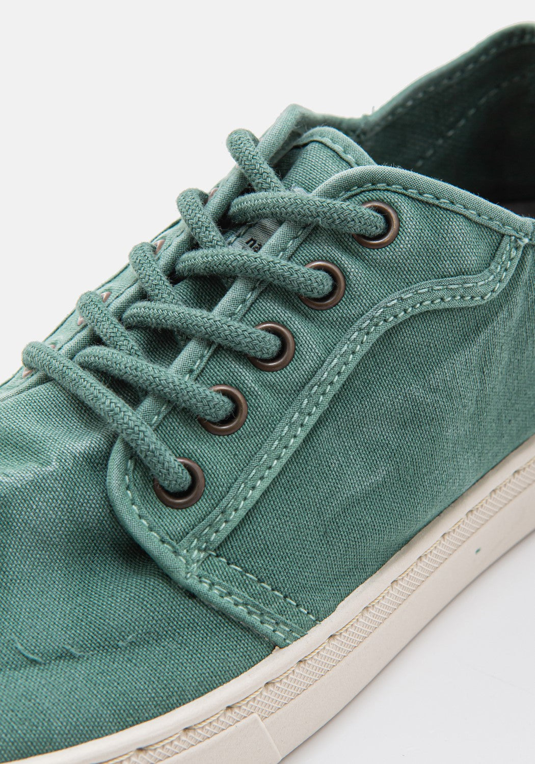 6602E Basket Enzimatico albahaca | Bildmaterial bereitgestellt von SHOES.PLEASE.
