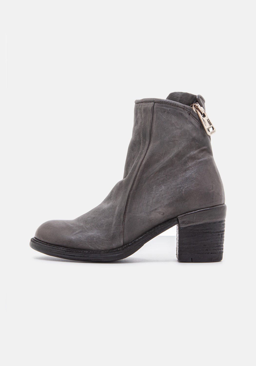 A24208-0101-6223 smoke | Bildmaterial bereitgestellt von SHOES.PLEASE.