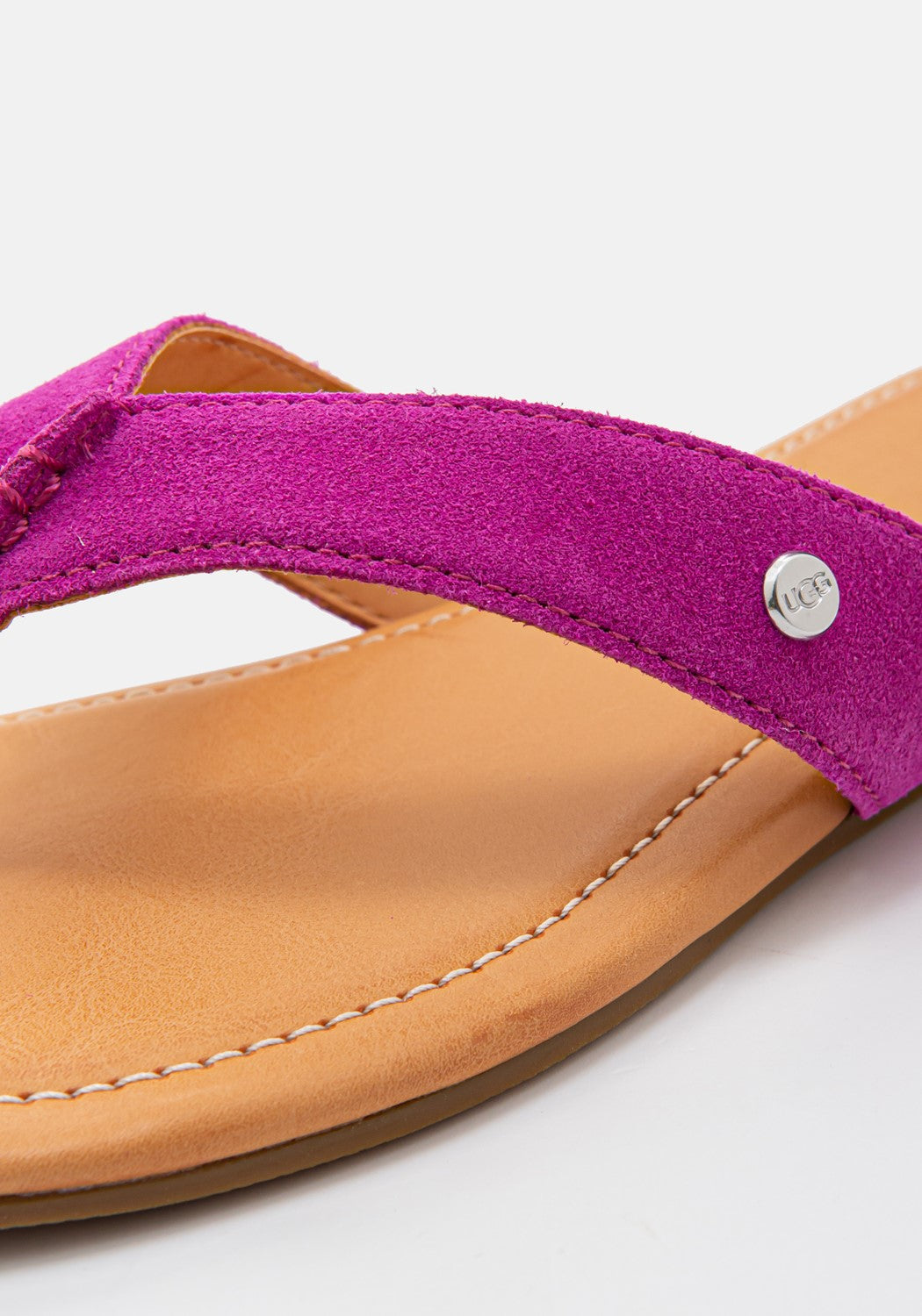 Tulomne California dragon fruit Suede | Bildmaterial bereitgestellt von SHOES.PLEASE.
