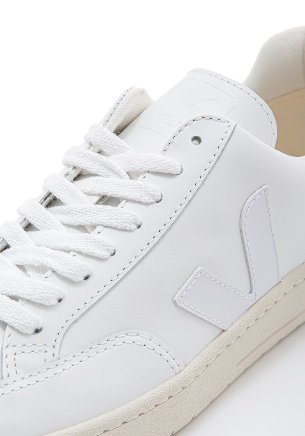 V-12 Leather extra white | Bildmaterial bereitgestellt von SHOES.PLEASE.