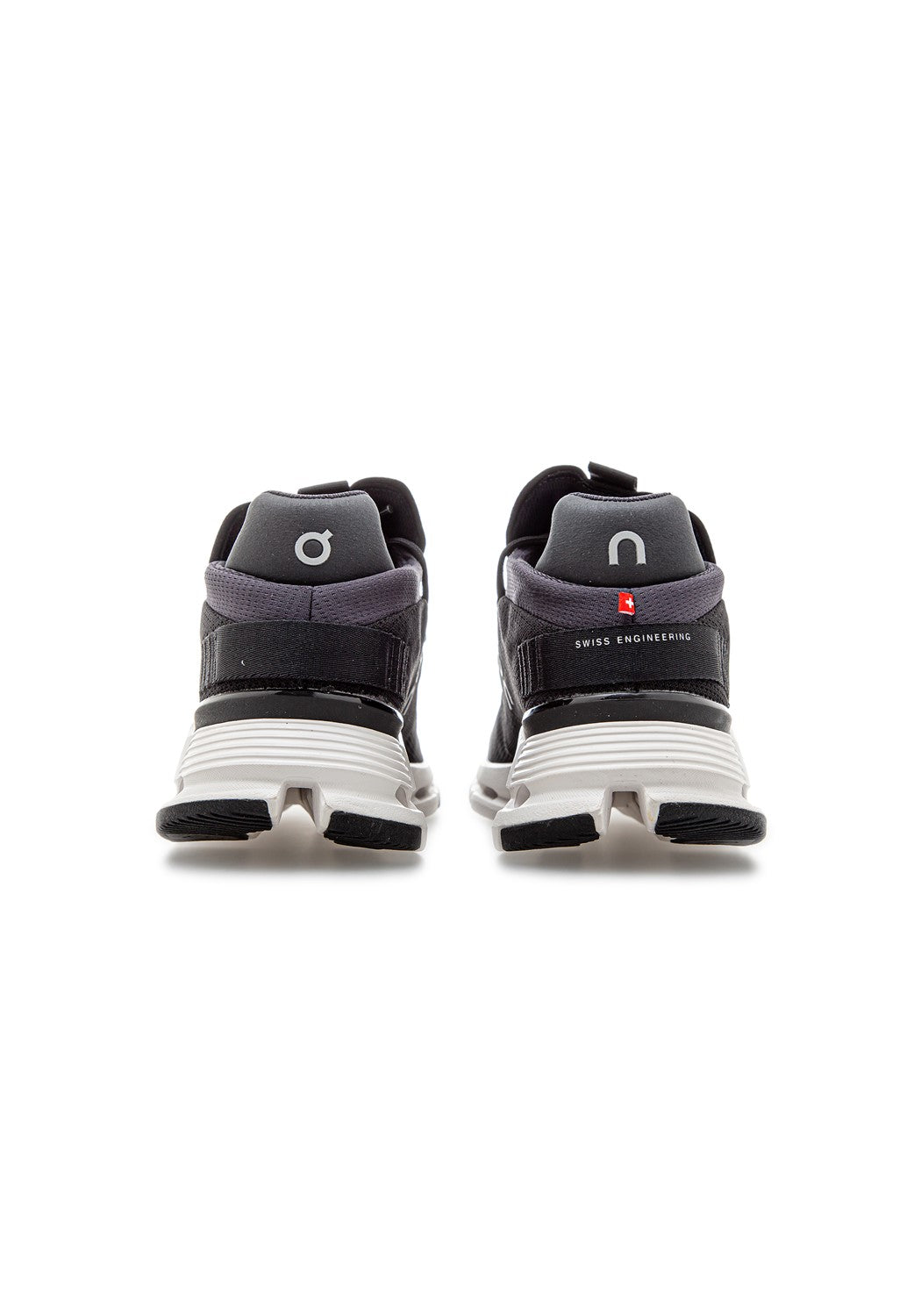 26.99113 W Cloudnova phantom/white | Bildmaterial bereitgestellt von SHOES.PLEASE.