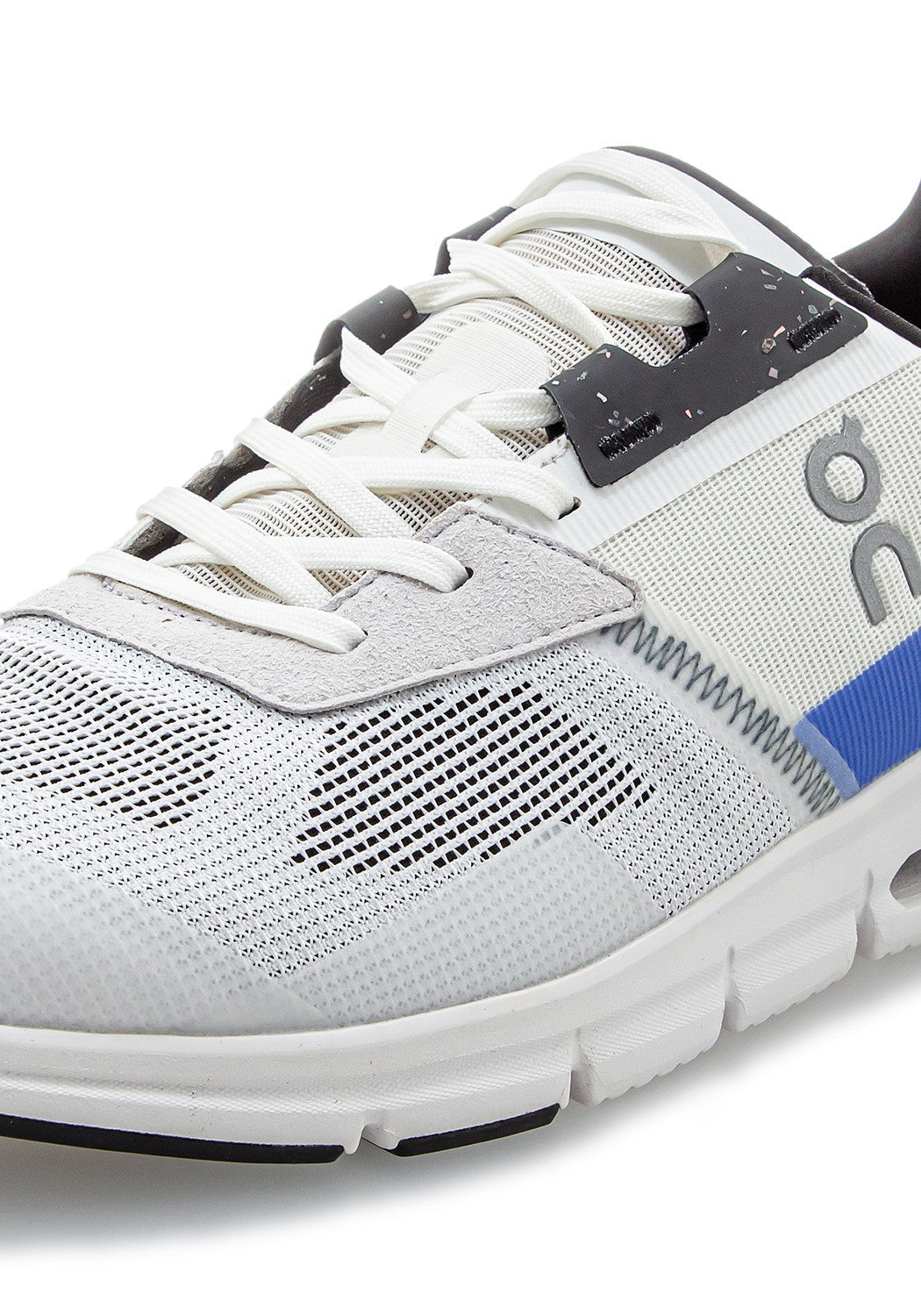 87.98449 M Cloudrift white/cobalt | Bildmaterial bereitgestellt von SHOES.PLEASE.