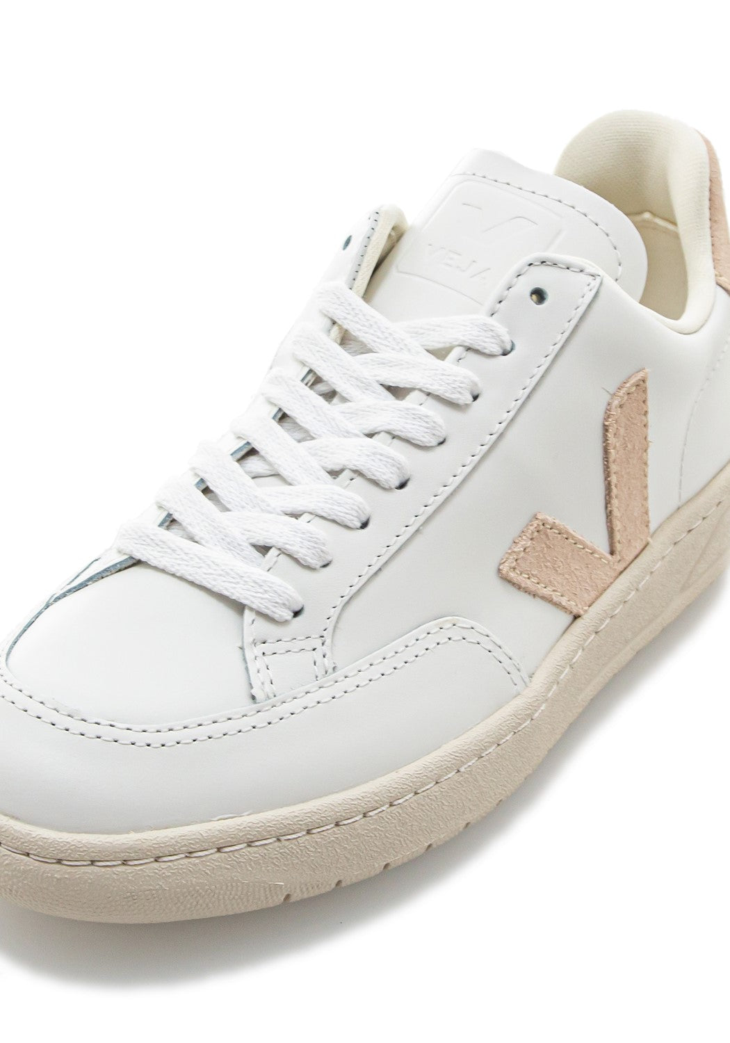 V-12 Leather extra-white_sable | Bildmaterial bereitgestellt von SHOES.PLEASE.