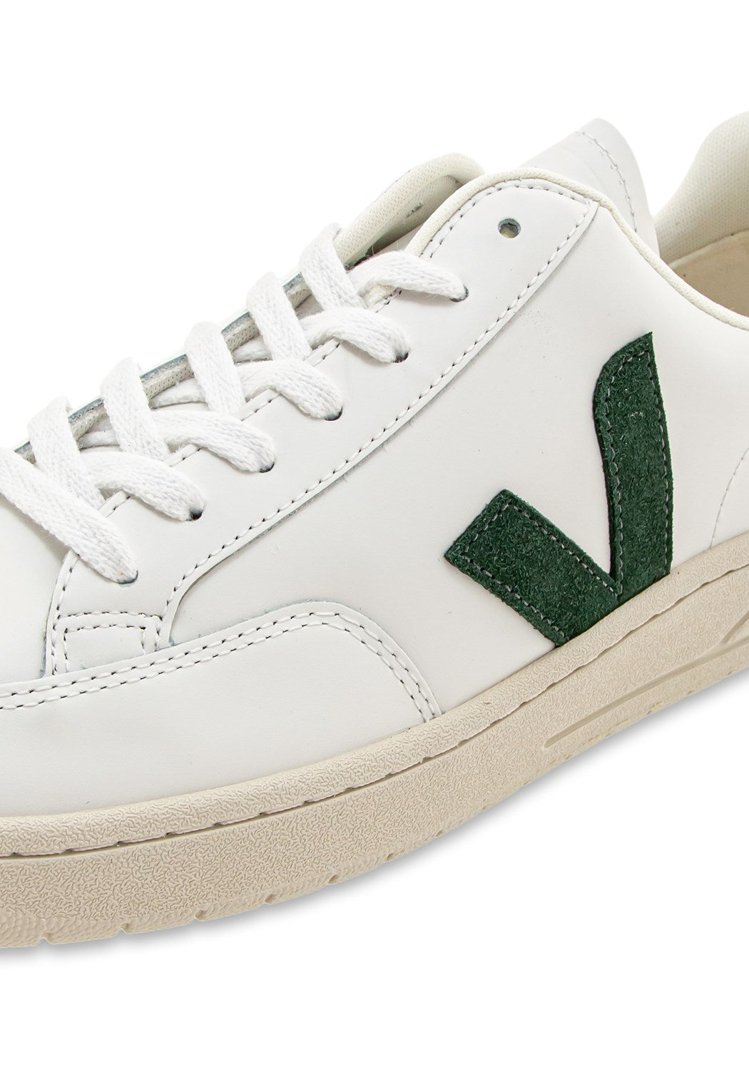 V-12 Man Leather extra-white/cyprus | Bildmaterial bereitgestellt von SHOES.PLEASE.
