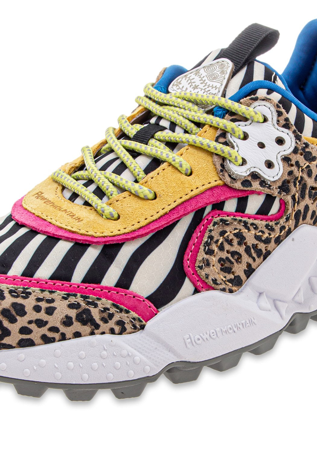 Kotetsu Women Suede leo print pastel | Bildmaterial bereitgestellt von SHOES.PLEASE.