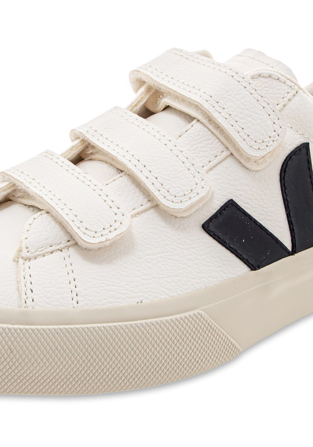 Recife Chromefree Leath extra white/black | Bildmaterial bereitgestellt von SHOES.PLEASE.