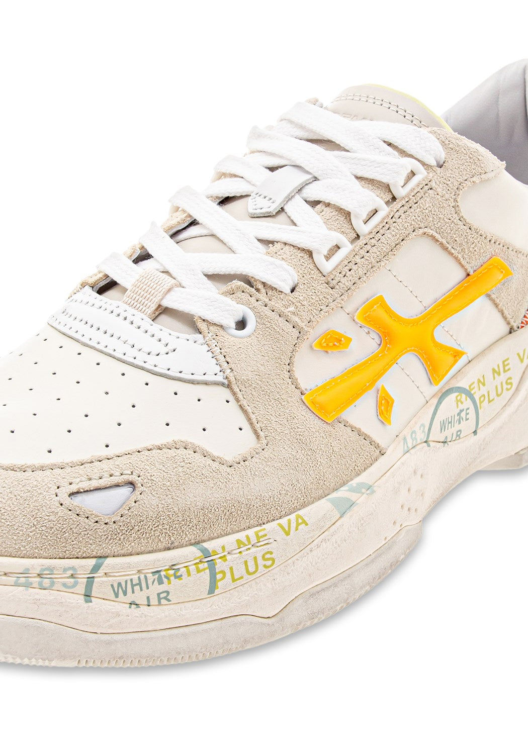 Drake VAR 301 | Bildmaterial bereitgestellt von SHOES.PLEASE.