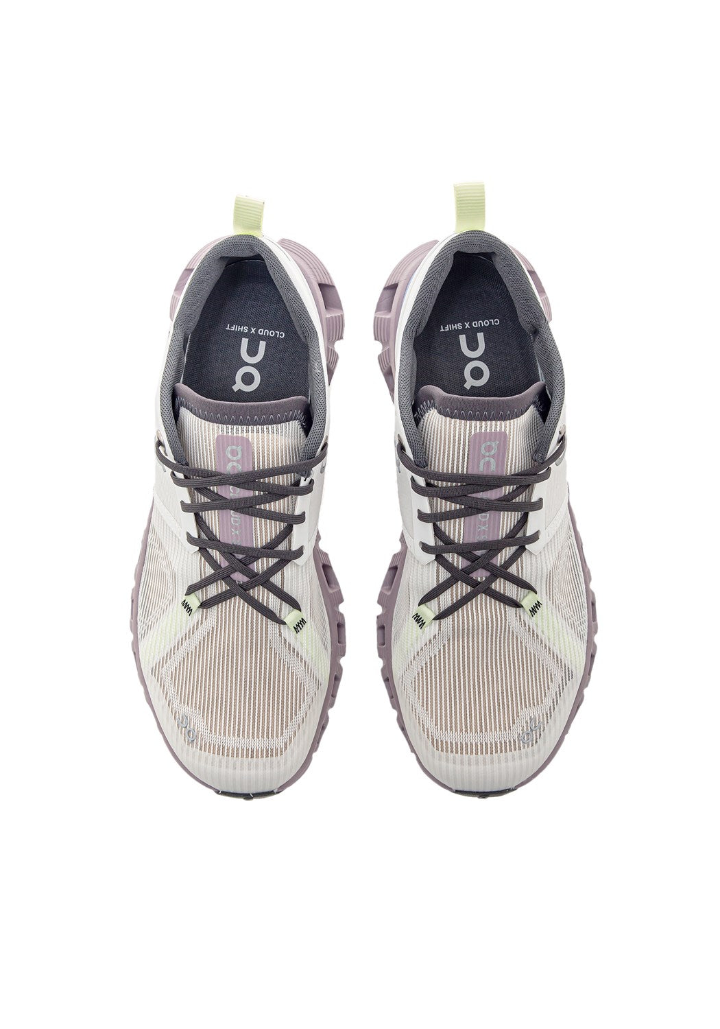 66.98263 W Cloud X undyed white/heron | Bildmaterial bereitgestellt von SHOES.PLEASE.