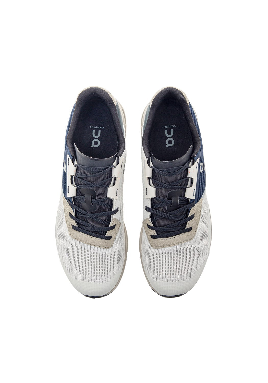 87.98302 M Cloudrift ivory/midnight | Bildmaterial bereitgestellt von SHOES.PLEASE.