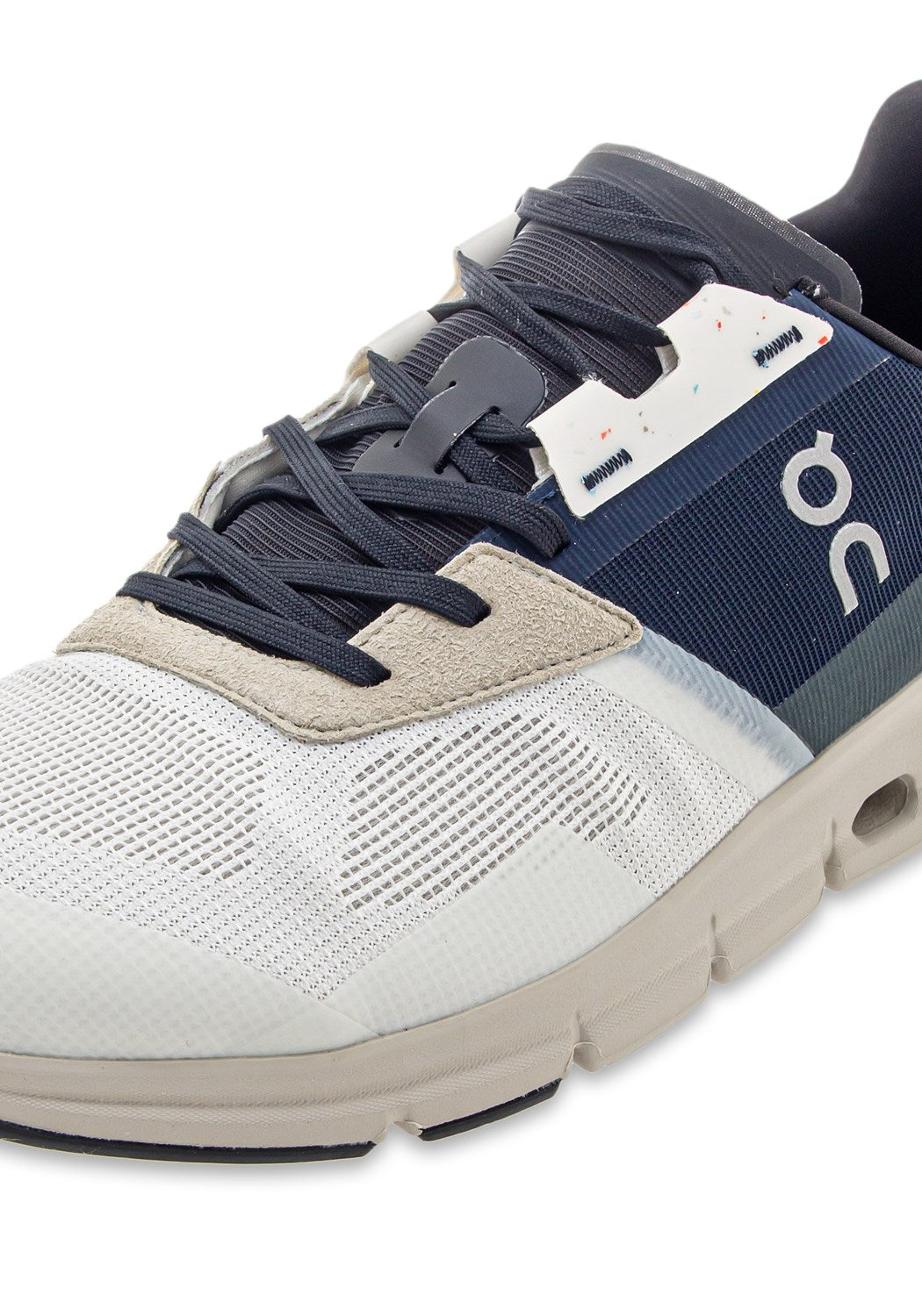87.98302 M Cloudrift ivory/midnight | Bildmaterial bereitgestellt von SHOES.PLEASE.
